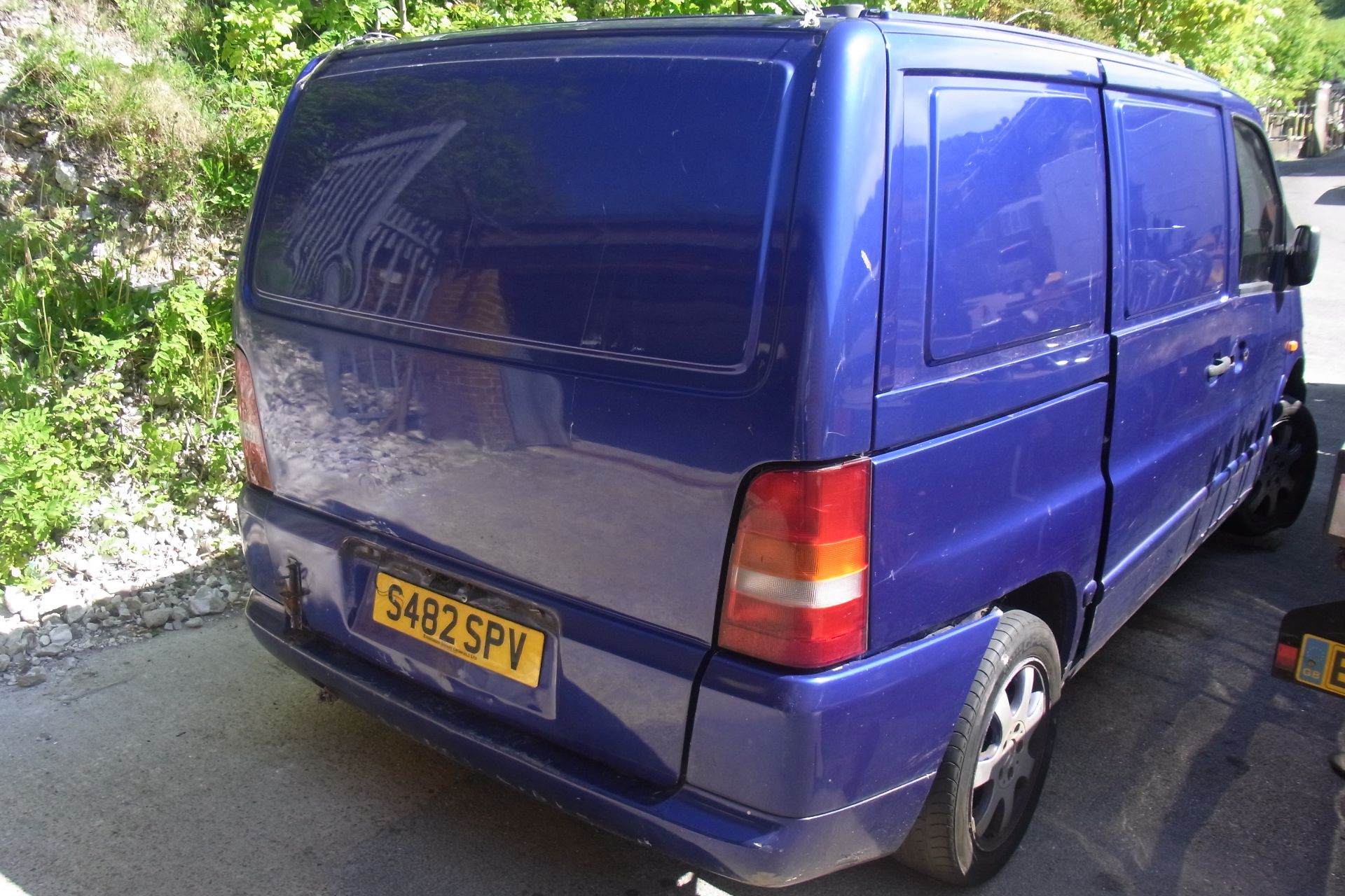 S482 SPV Mercedes Vito 108D - THIS VEHICLE IS SUBJECT TO VAT - Image 2 of 3