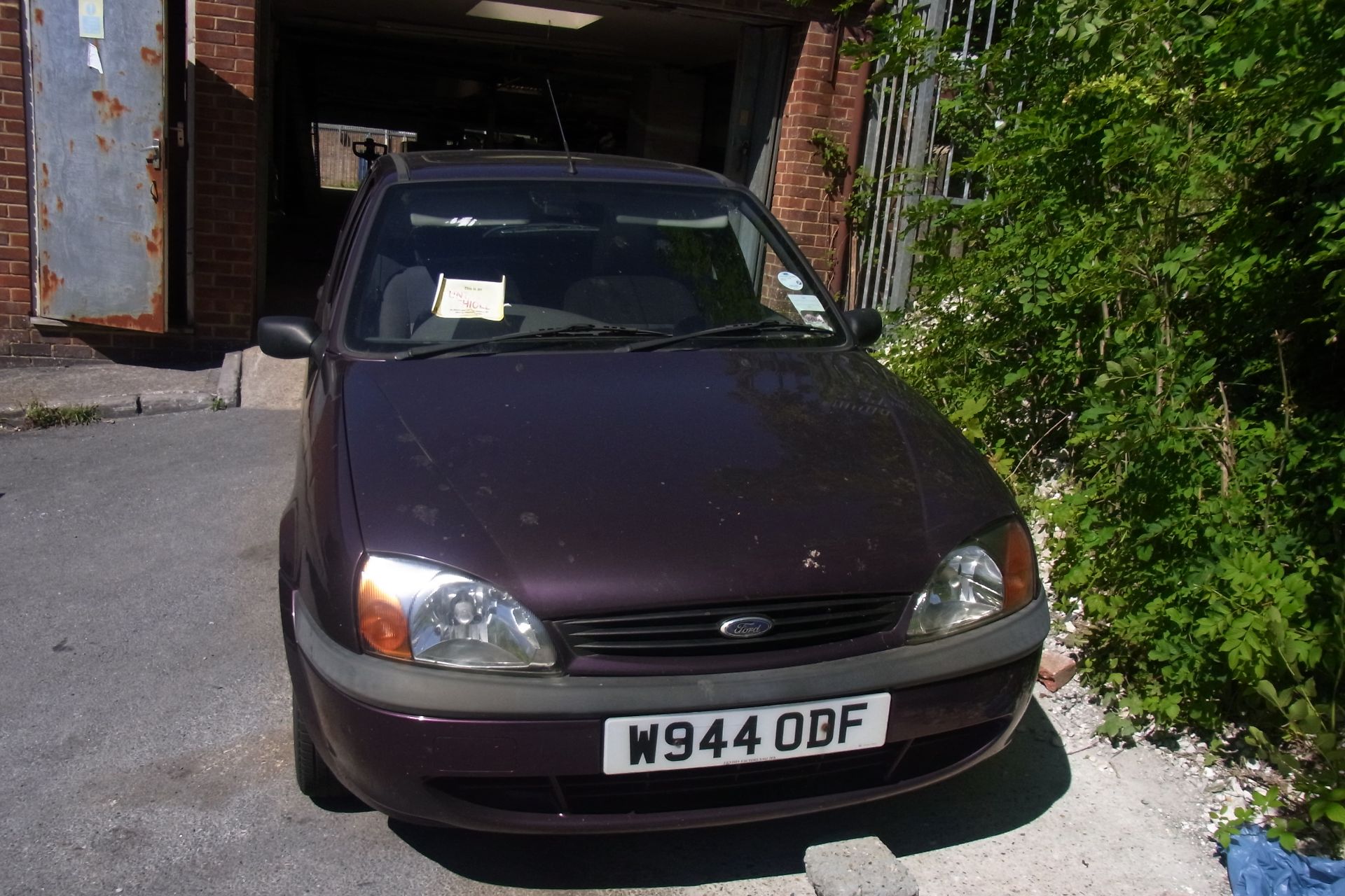 Lot 10 - W944 ODF - Ford Fiesta Finesse with V5