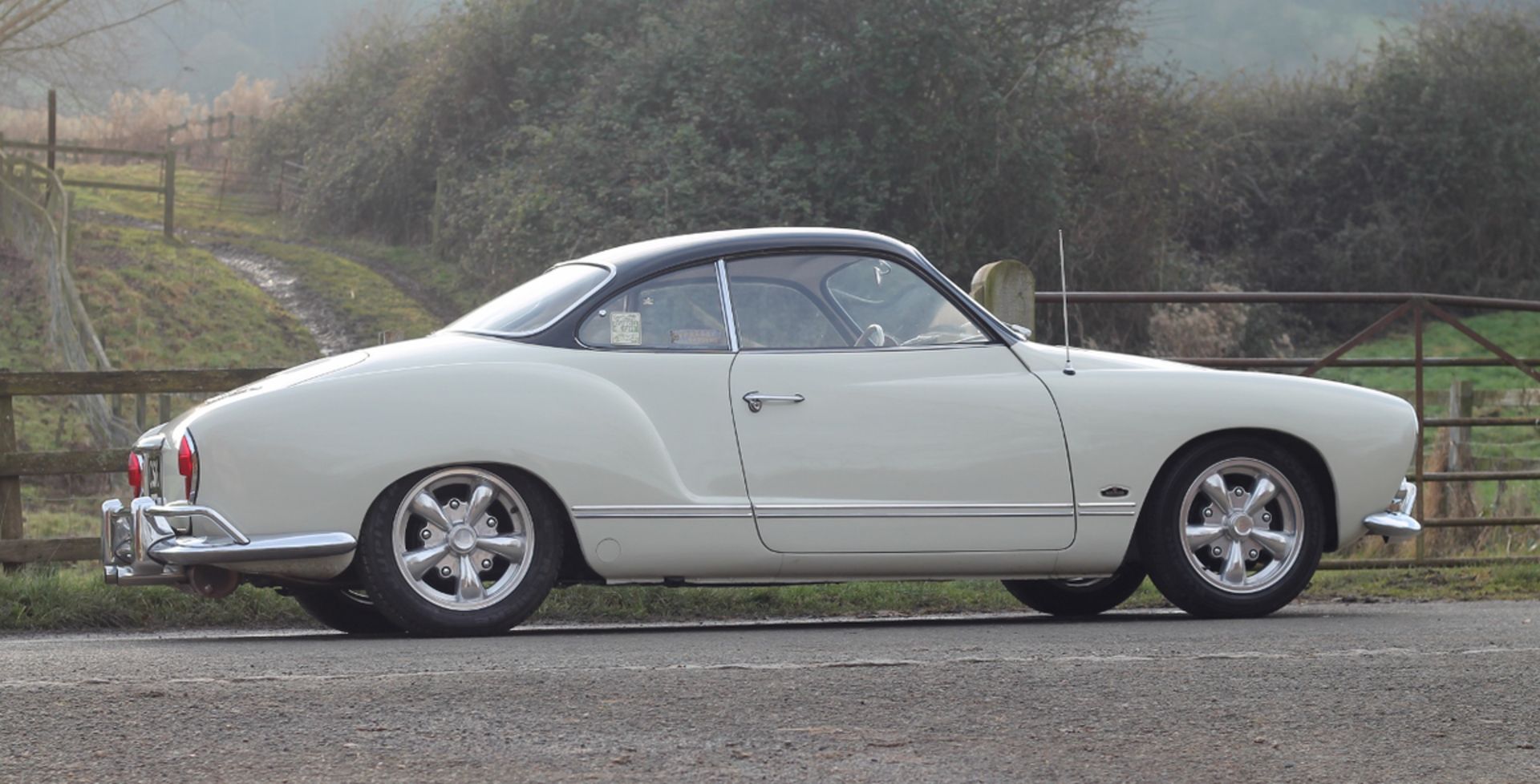 1961 Volkswagen Karmann Ghia Registration number: CSK 561 Chassis number: 3206790 - Image 8 of 13