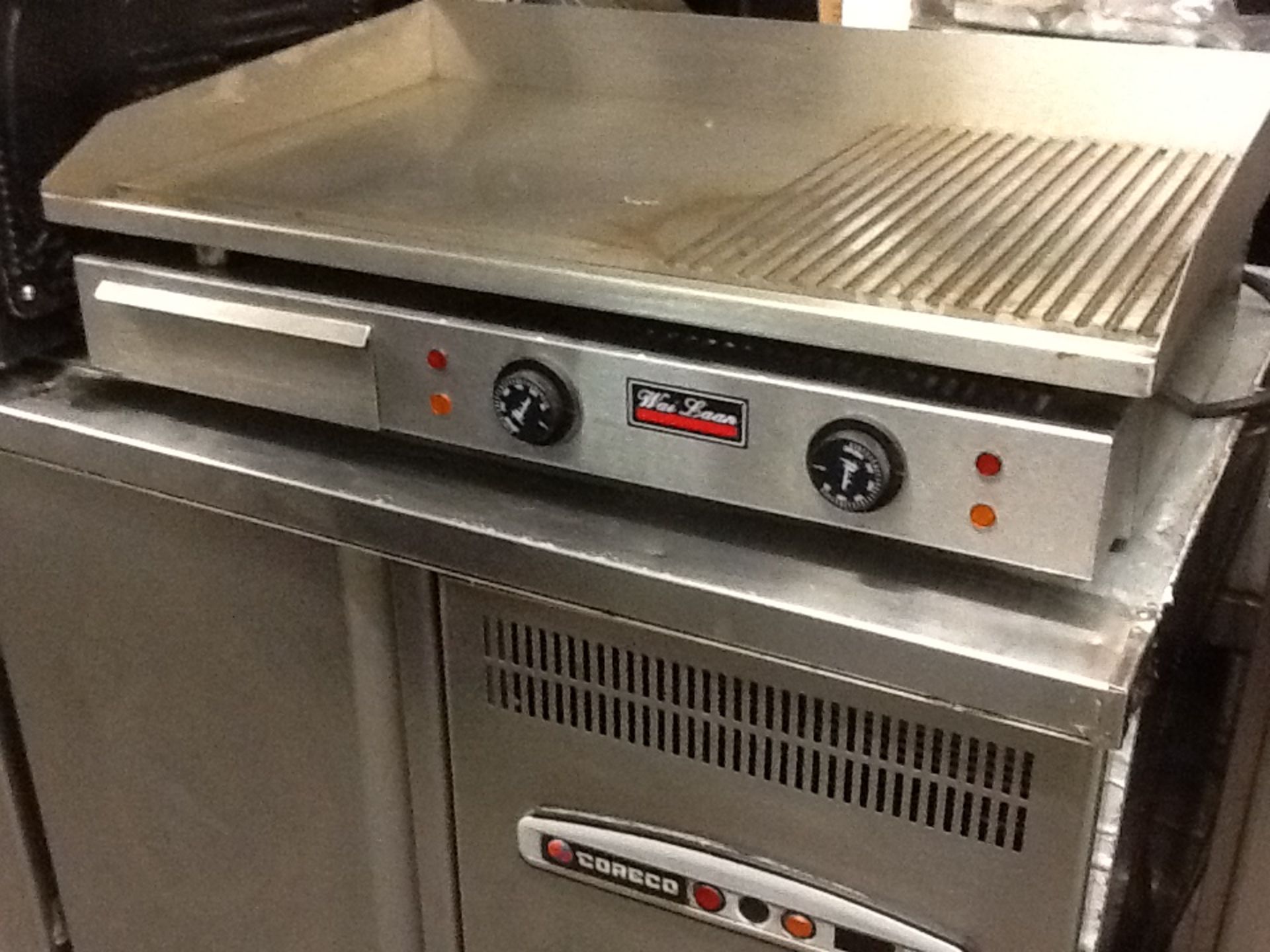 New Large Double electric Griddle / Hot Plate