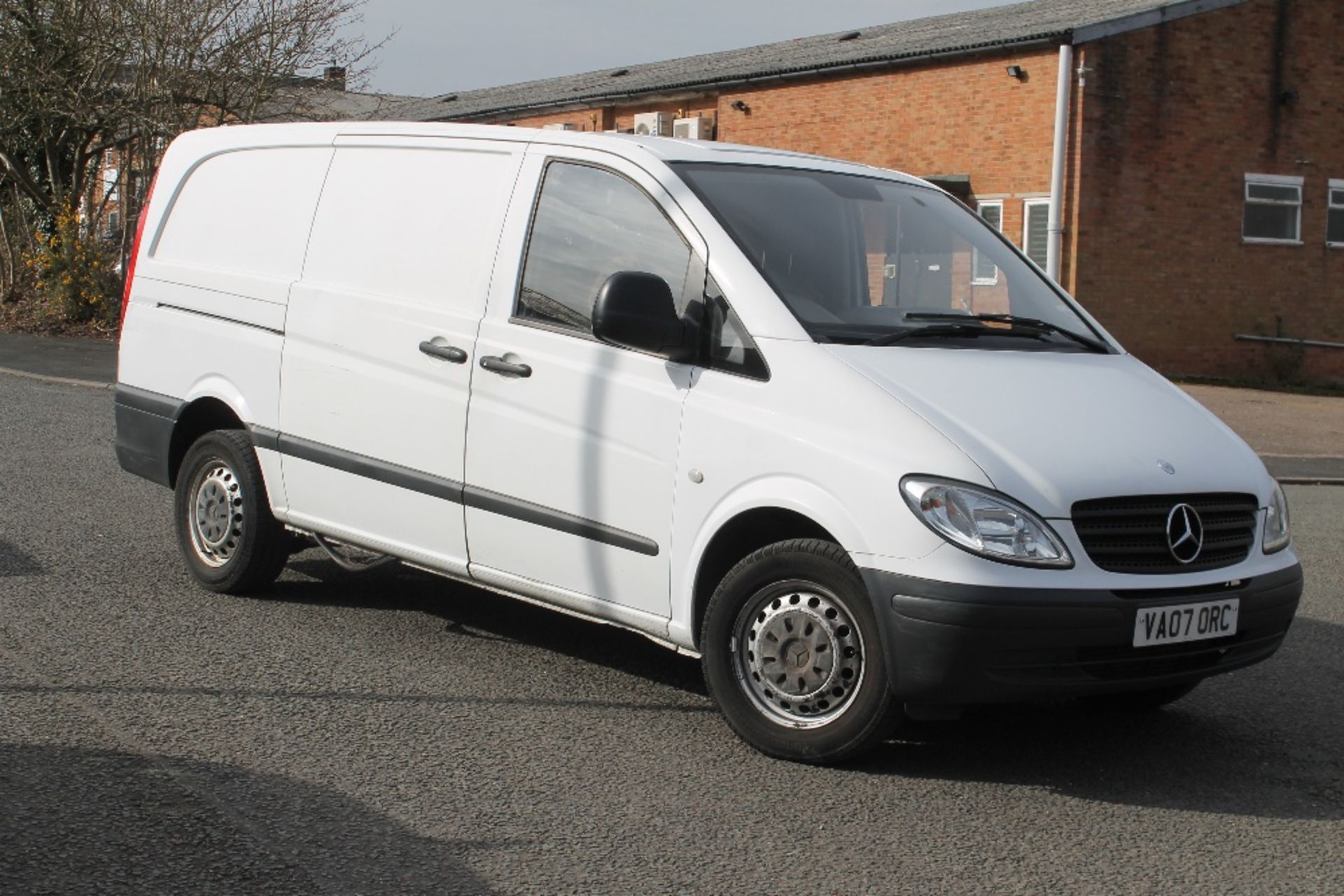 Mercedes Vito Van 2.5L 2007 Diesel 109 CDi