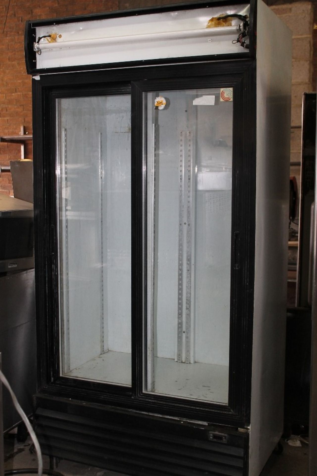 Double Door Drinks Fridge – missing front base panel - NO Shelves - Image 2 of 2