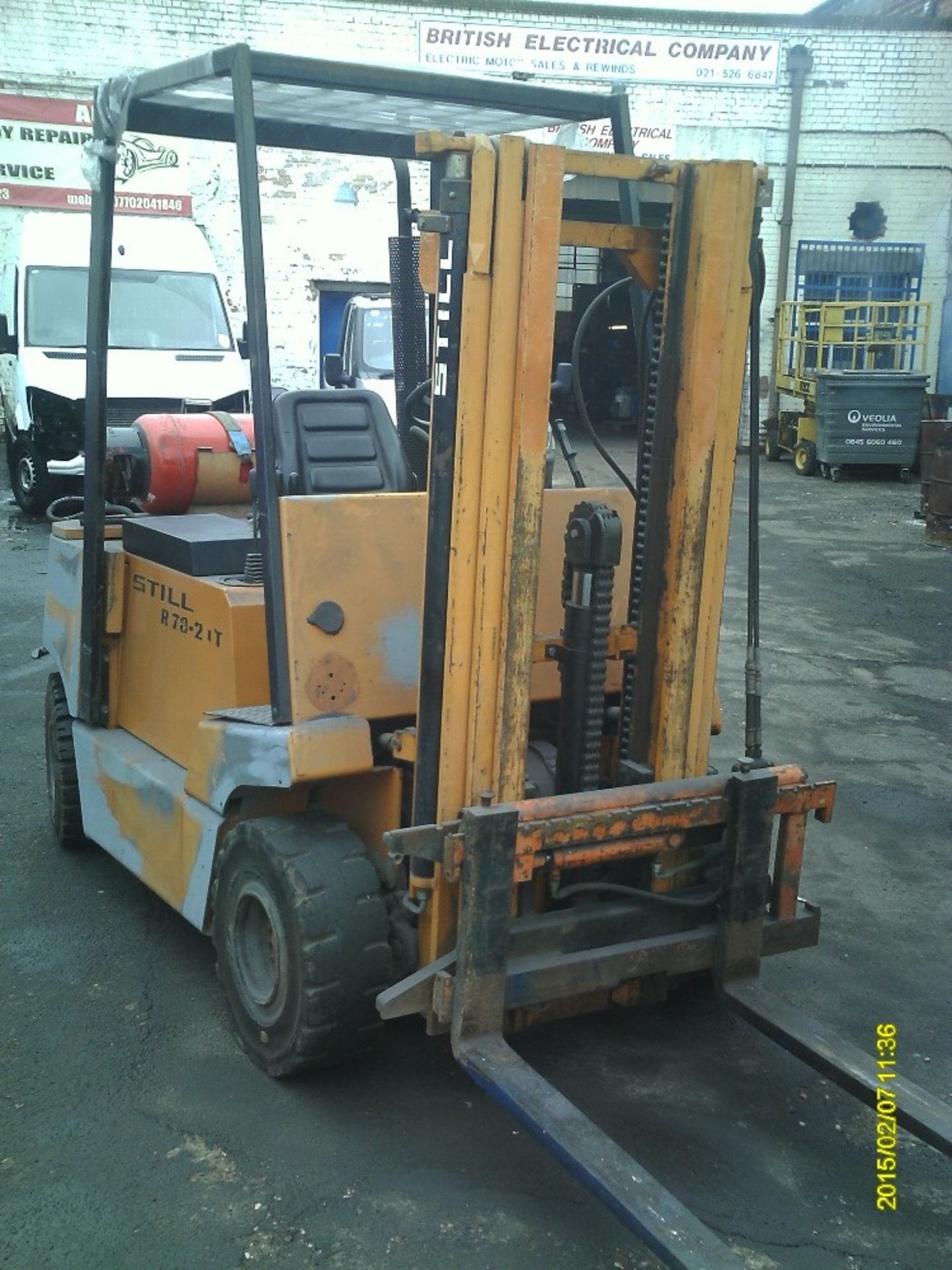 Fork Lift Truck Still - 2 Tonne- Gas powered