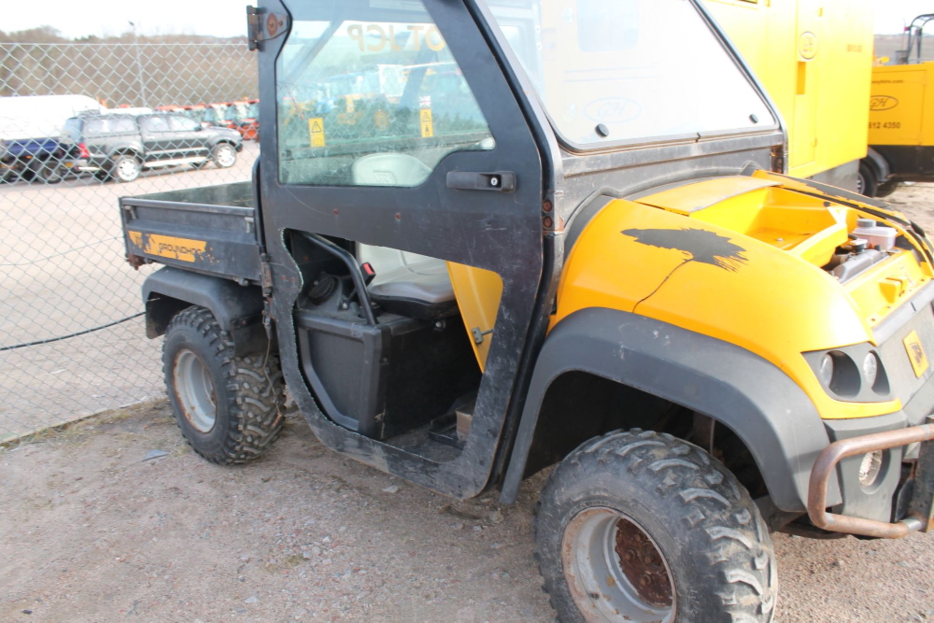 Sale Item:   JCB GROUNDHOG 4X4 ROAD LEGAL SJ60 HDX. KEY IN P/CABIN   Vat Status:    Plus Vat @