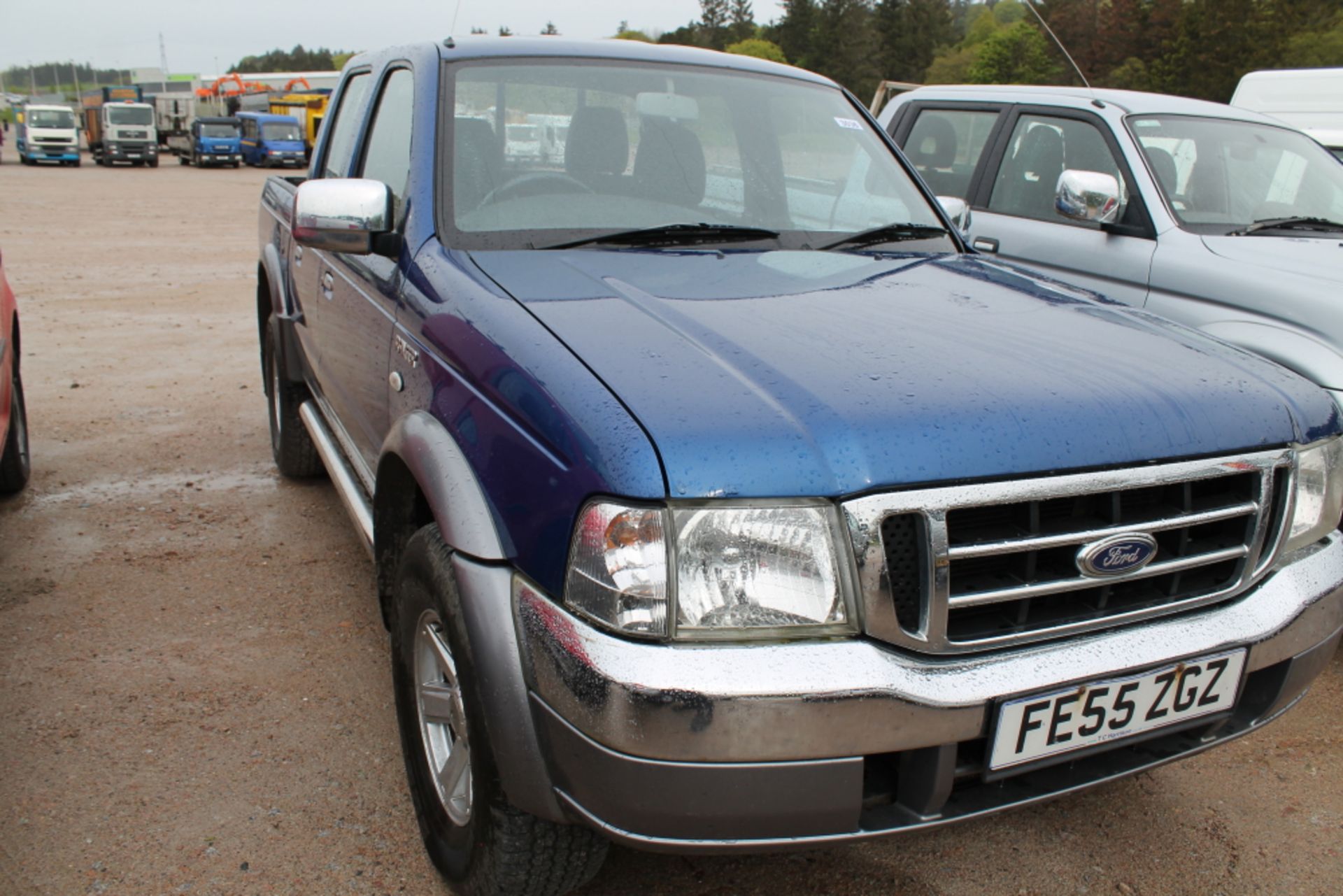 Ford Ranger Xlt 4x4 Td - 2500cc Pickup   Reg No :   FE55ZGZ   D.F.R :   30-Sep-05  Miles / Kms : - Image 2 of 4