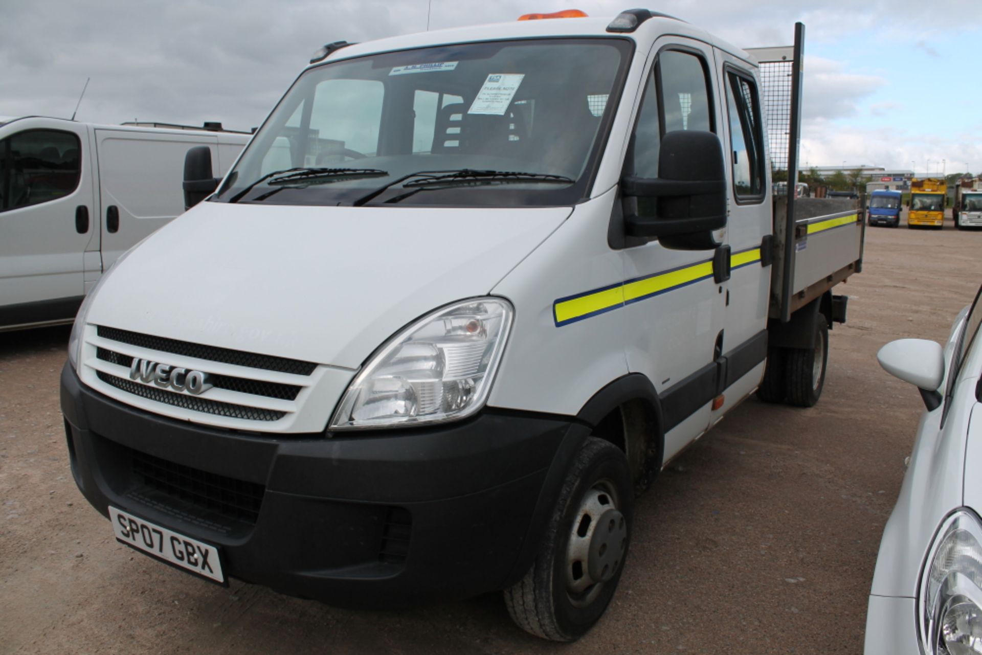 Iveco Daily 35c12 Lwb  Tipper- 2287cc 2 Door Pickup   Reg No :   SP07GBX   D.F.R :   07-Aug-07