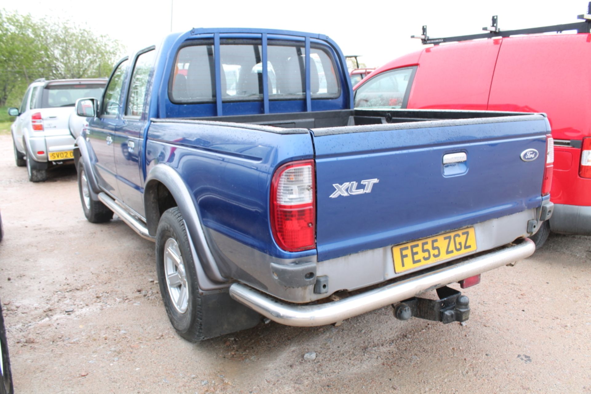 Ford Ranger Xlt 4x4 Td - 2500cc Pickup   Reg No :   FE55ZGZ   D.F.R :   30-Sep-05  Miles / Kms : - Image 4 of 4