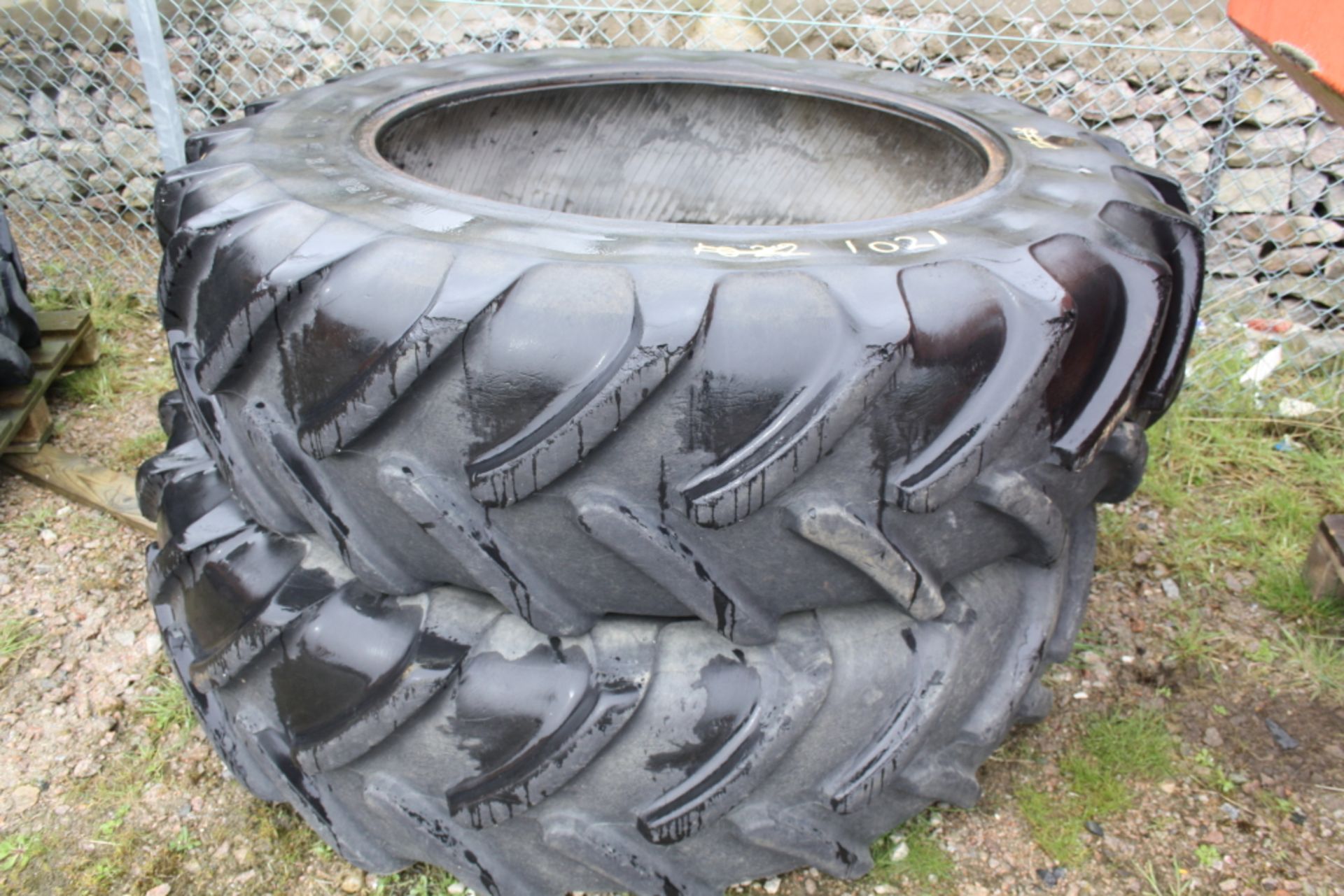 PAIR 16.9 R38 MICHELIN TYRES