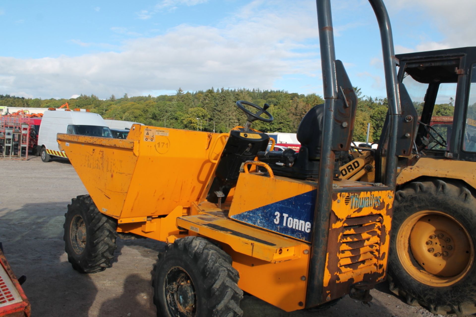 Thwaites 3 ton Dumper, + Vat   Reg No :   PL-3678   D.F.R :     -   -  Miles / Kms :      Reg - Image 2 of 4