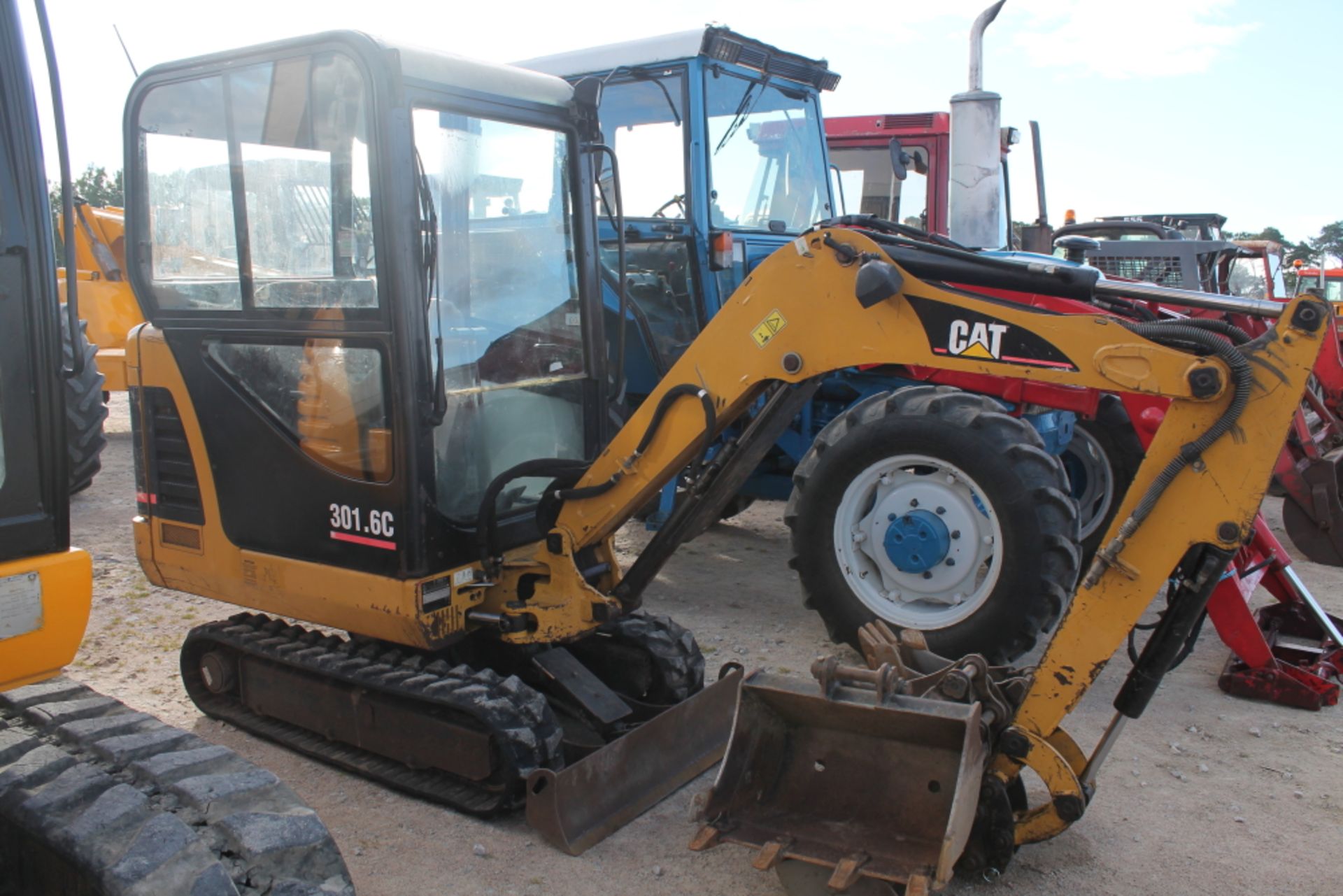 Caterpillar 301.6C, c/w 4 Buckets, Plus VAT   Reg No :   PL-3681   D.F.R :     -   -  Miles / Kms : - Image 2 of 5