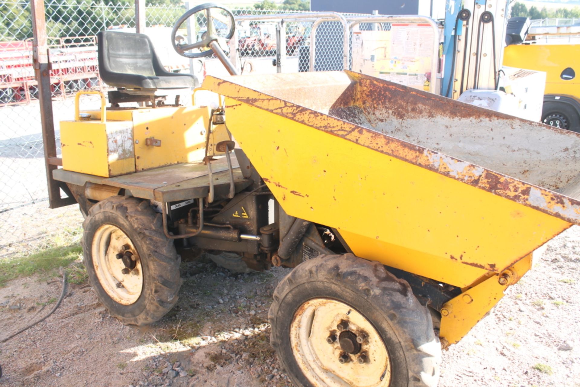 Sale Item:   PELJOB ED750 DUMPER    Vat Status:    Plus Vat @ 20 %   Buyers Fees on this lot:   A