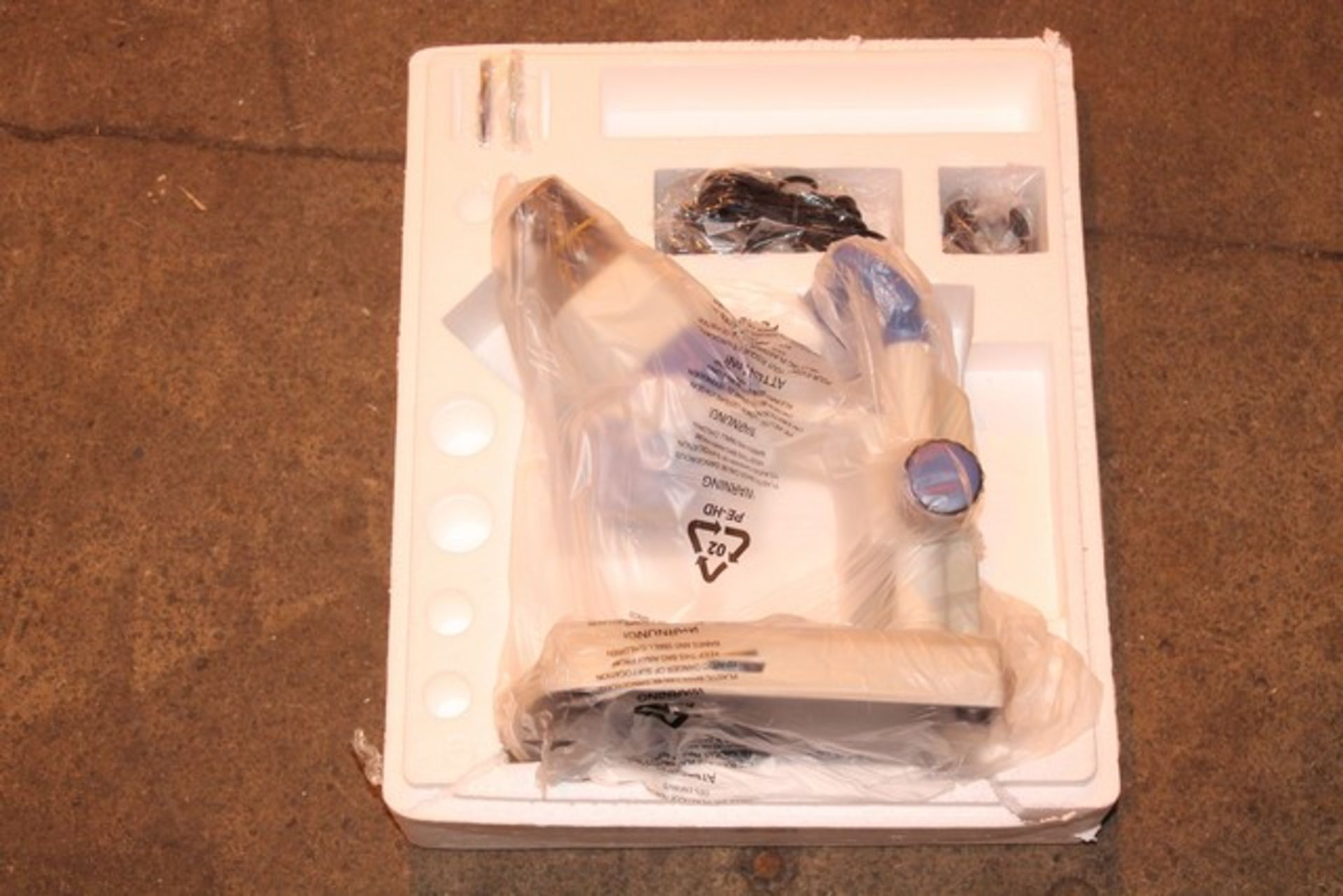 1 x BOXED BRAND NEW SCIENTIFIC MICROSCOPE   *PLEASE NOTE THAT THE BID PRICE IS MULTIPLIED BY THE