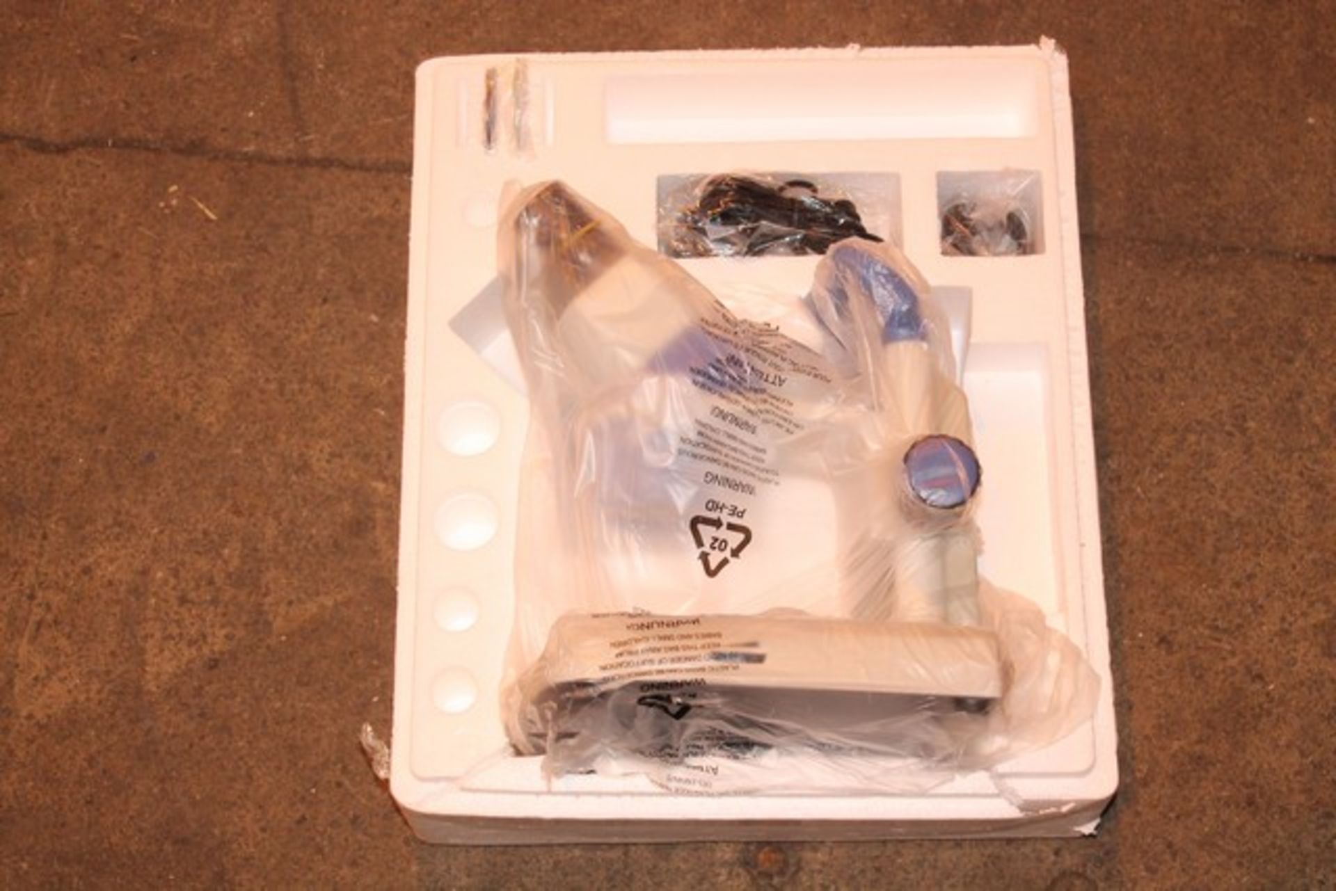 1 x BOXED BRAND NEW SCIENTIFIC MICROSCOPE   *PLEASE NOTE THAT THE BID PRICE IS MULTIPLIED BY THE