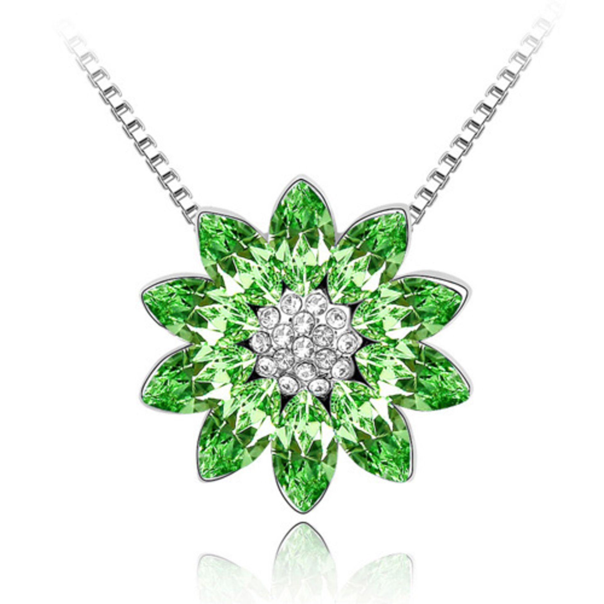 2x Absolutely Amazing Flower Shaped Swarovski Element Necklace, Really Stand Out With This Piece,