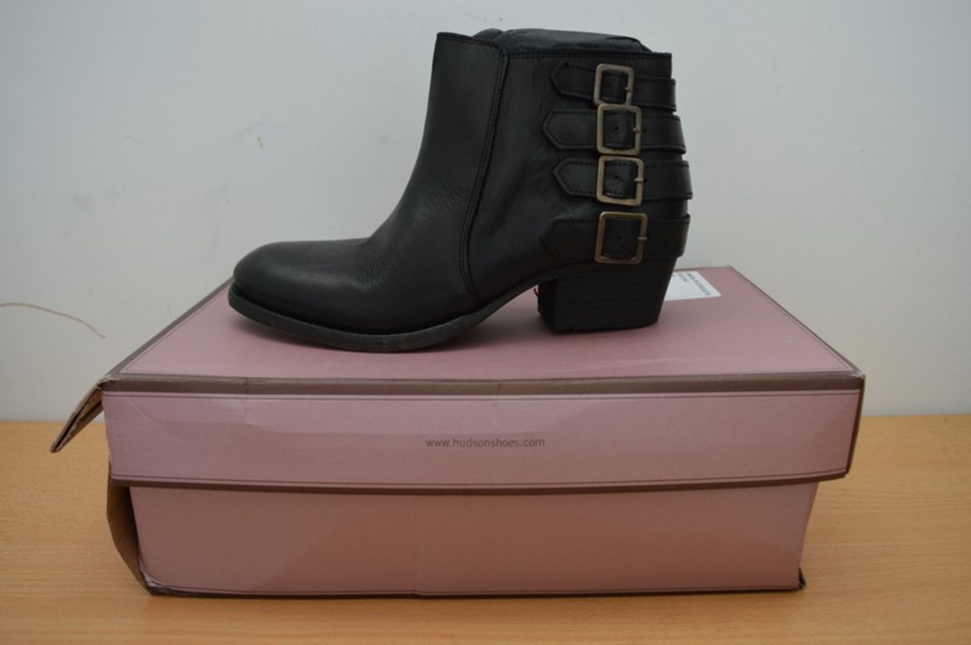 BOXED HUDSON ENCKE BLACK LEATHER LADIES ANKLE BOOTS IN UK SIZE 6 RRP £160 (DSCLIP)(23.03.15)