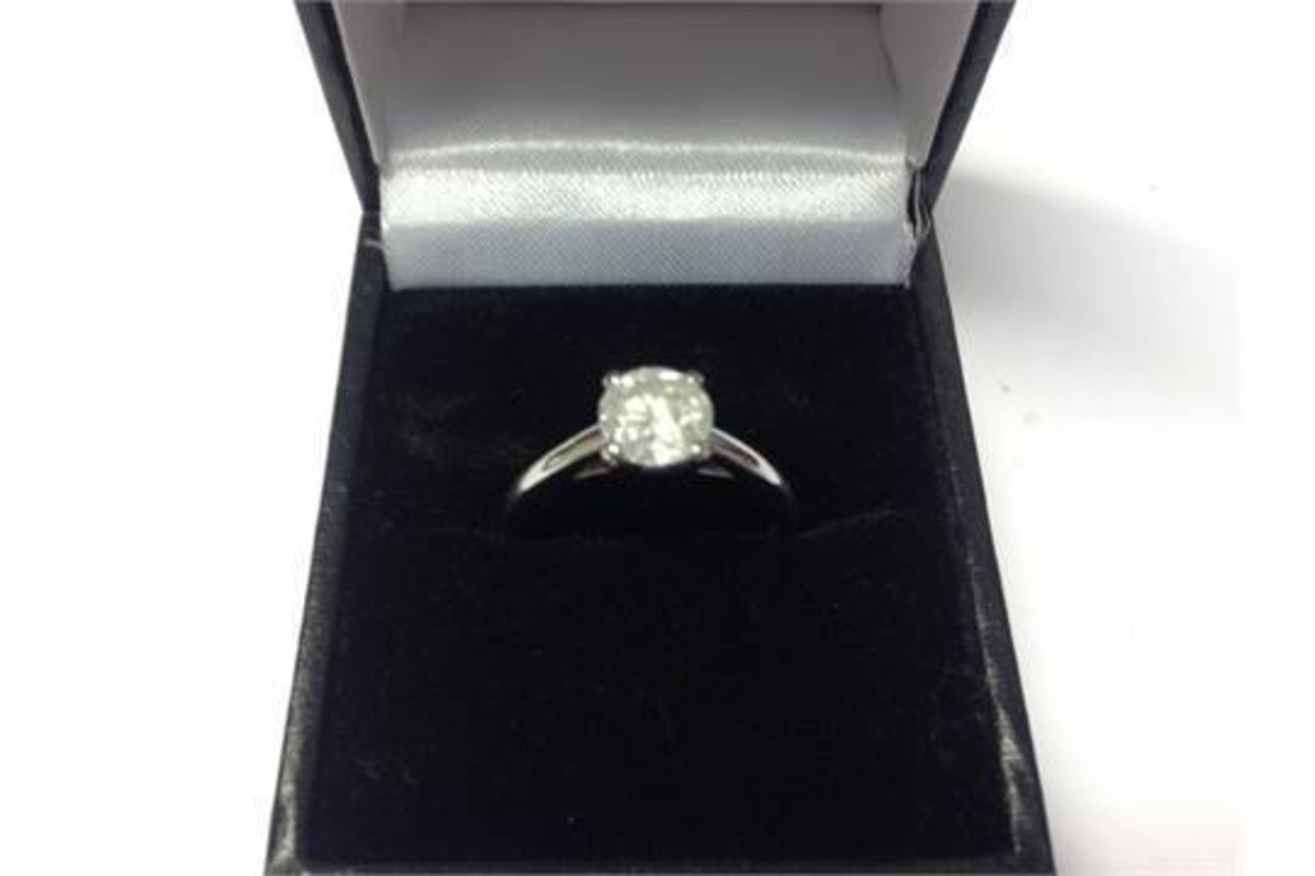 LADIES 18CT DIAMOND SOLITAIRE RING, APPROX DIAMOND WEIGHT- 1.30CT ***PLEASE NOTE THERE IS NO VAT