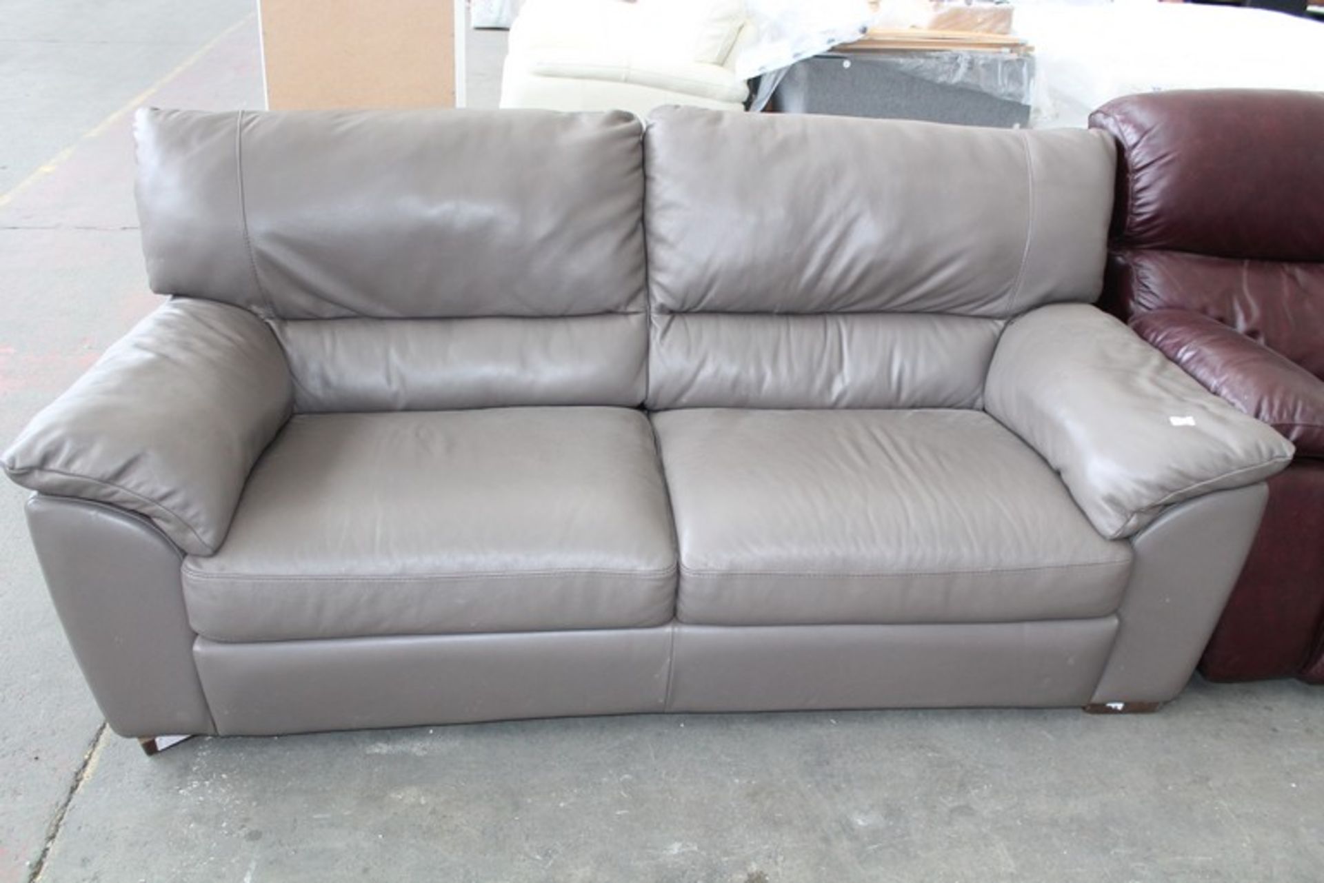 1 x LINCOLN LARGE 2 SEATER GREY LEATHER SOFA RRP £1825 (184089)  *PLEASE NOTE THAT THE BID PRICE