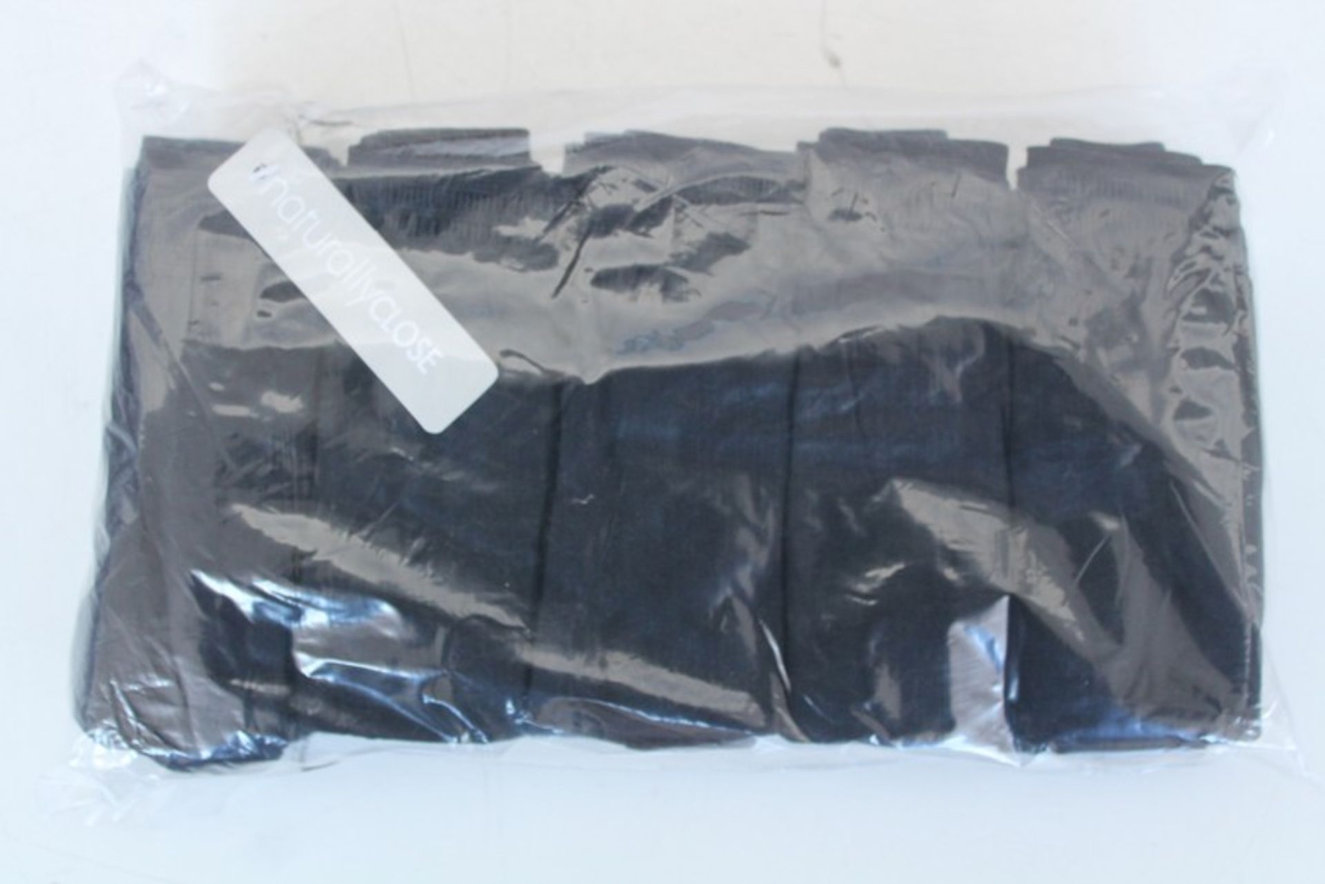 ONE BOX TO CONTAIN 16X PACKS OF 10X LADIES BLACK KNICKERS SIZE 16/18 (DS AE JDW)