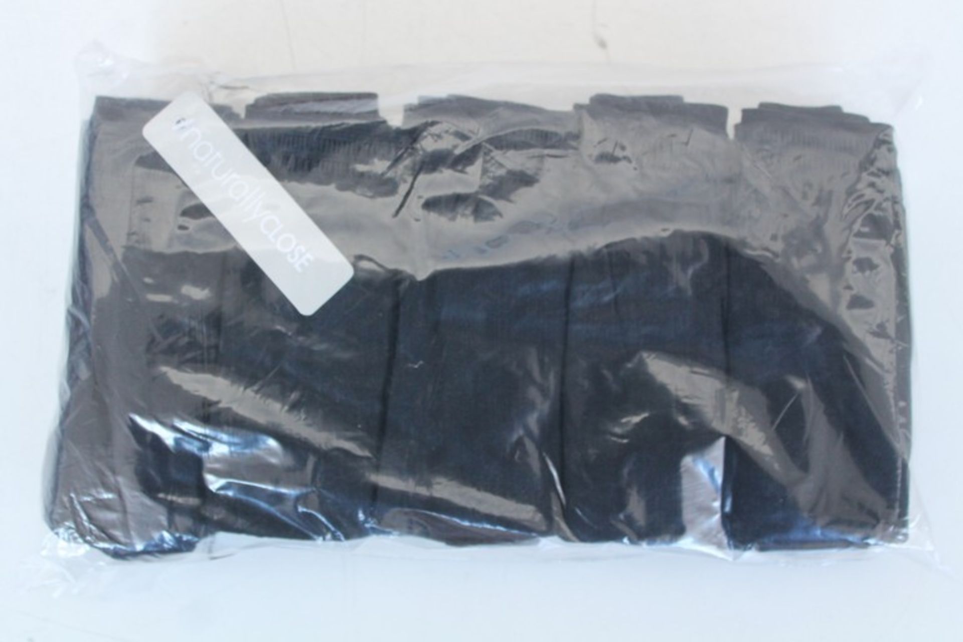 ONE BOX TO CONTAIN 16X PACKS OF 10X LADIES BLACK KNICKERS SIZE 16/18 (DS AE JDW)