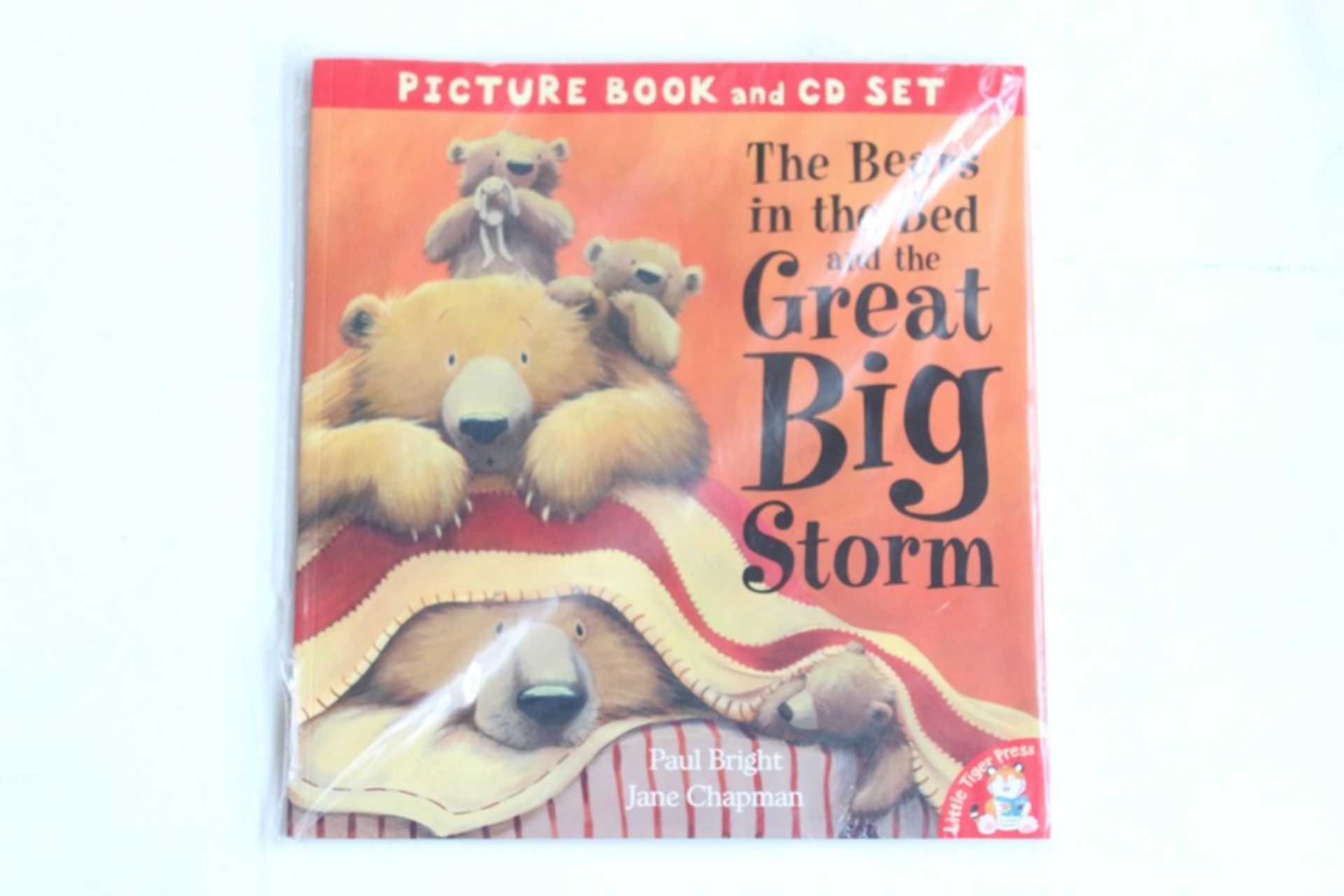 1 x LARGE AMOUNT OF APPROXIMATELY 70 CHILDRENS STORY BOOKS TO INCLUDE THE BIRD IN THE BED AND THE