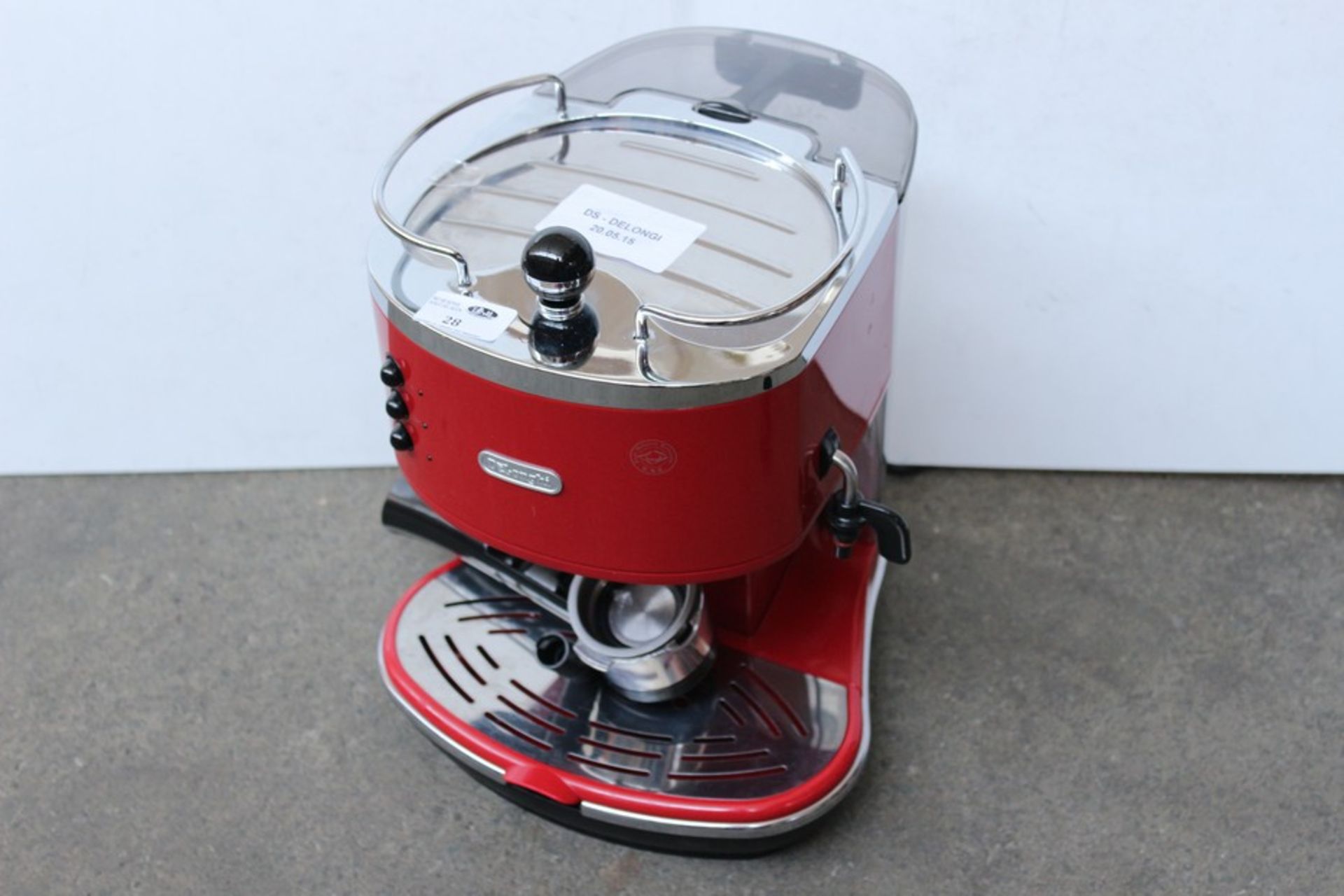 1 x DELONGHI ICONA 15 BAR CAPPUCCINO COFFEE MAKER   *PLEASE NOTE THAT THE BID PRICE IS MULTIPLIED BY