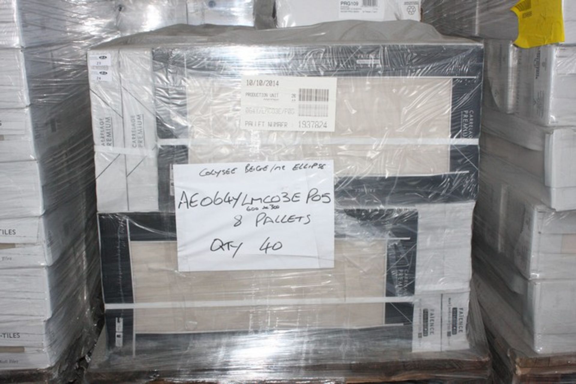 ONE LOT TO CONTAIN APPROX 20X PACKS OF BRAND NEW FACTORY SEALED DESIGNER WALL/FLOOR TILES 60X30