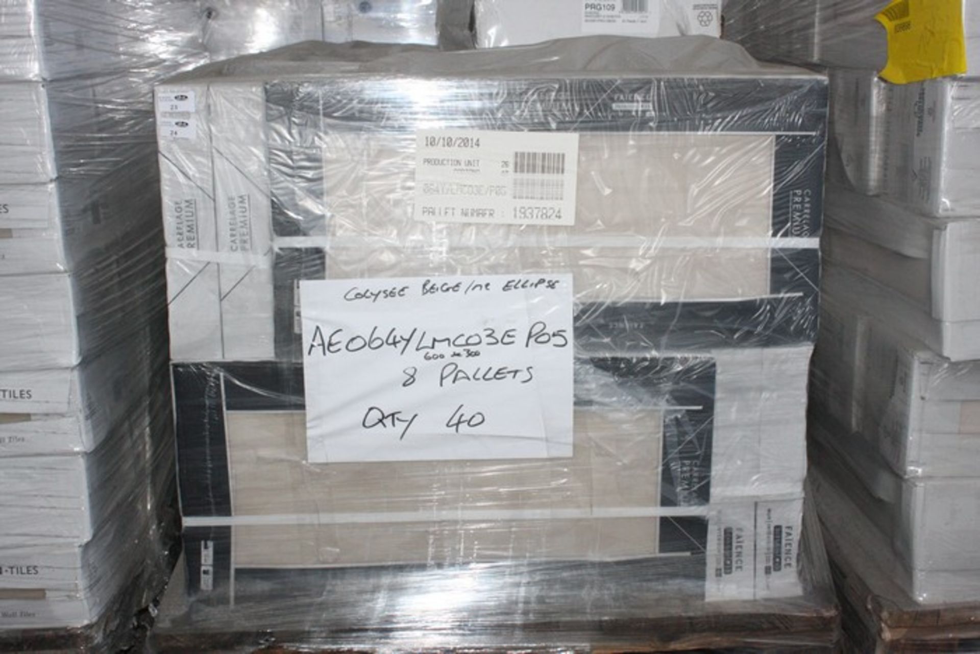 ONE LOT TO CONTAIN APPROX 20X PACKS OF BRAND NEW FACTORY SEALED DESIGNER WALL/FLOOR TILES 60X30