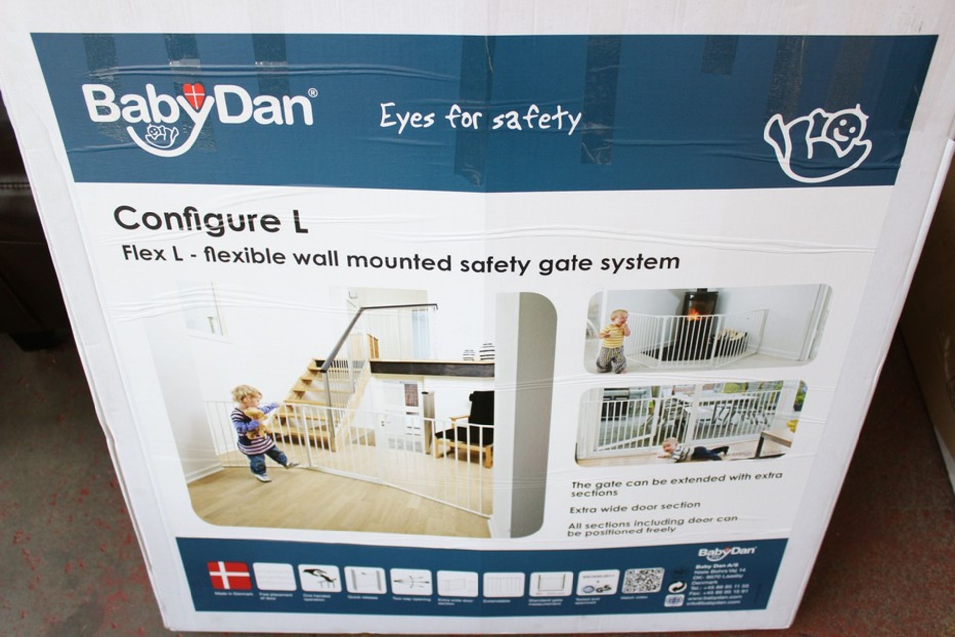 1 x BOXED BABYDAN CONFIGURE L FLEX WALL GUARD  *PLEASE NOTE THAT THE BID PRICE IS MULTIPLIED BY