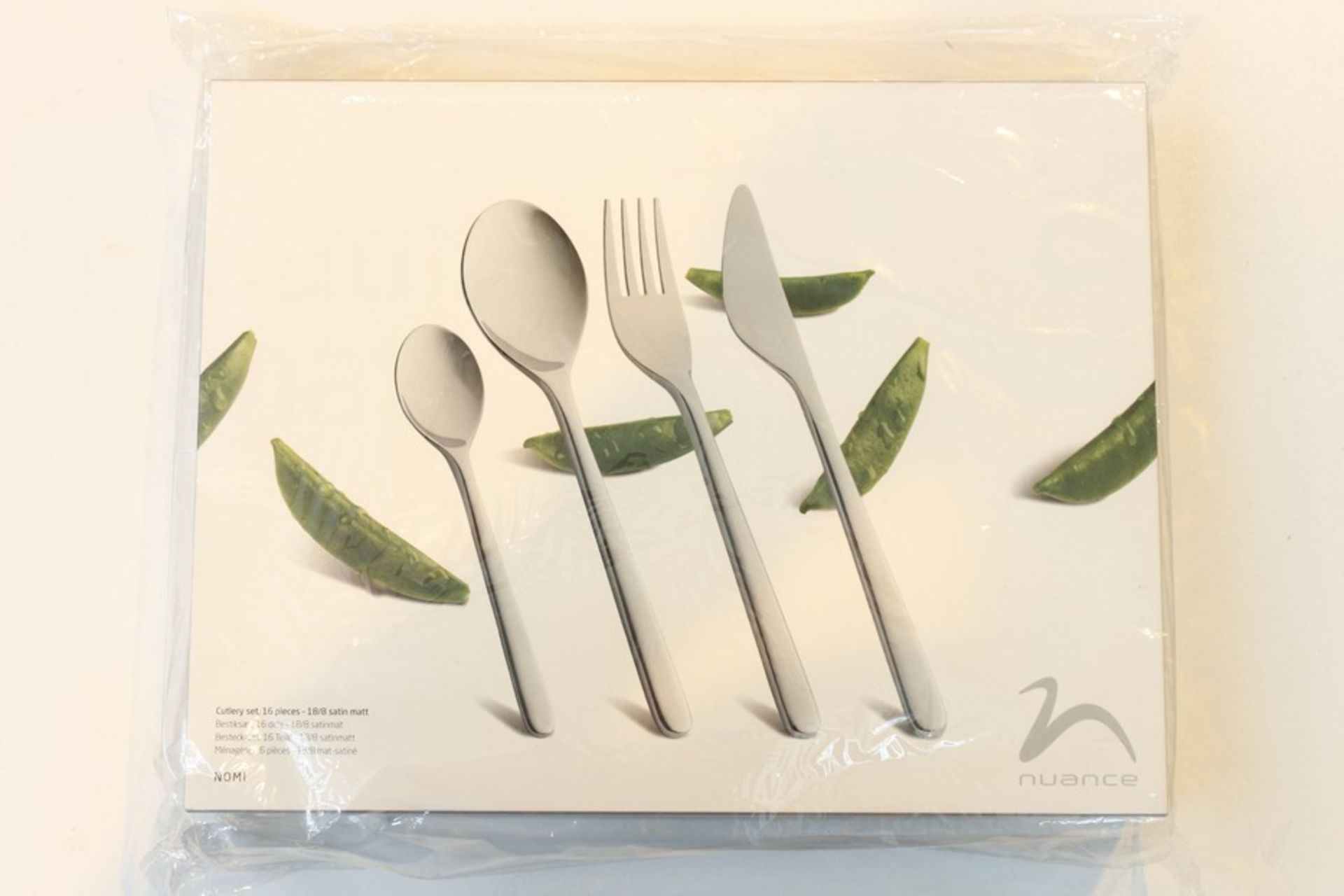 1 x BOXED NUANCE NOMI 16 PIECE SATIN CUTLERY SET RRP £160  *PLEASE NOTE THAT THE BID PRICE IS