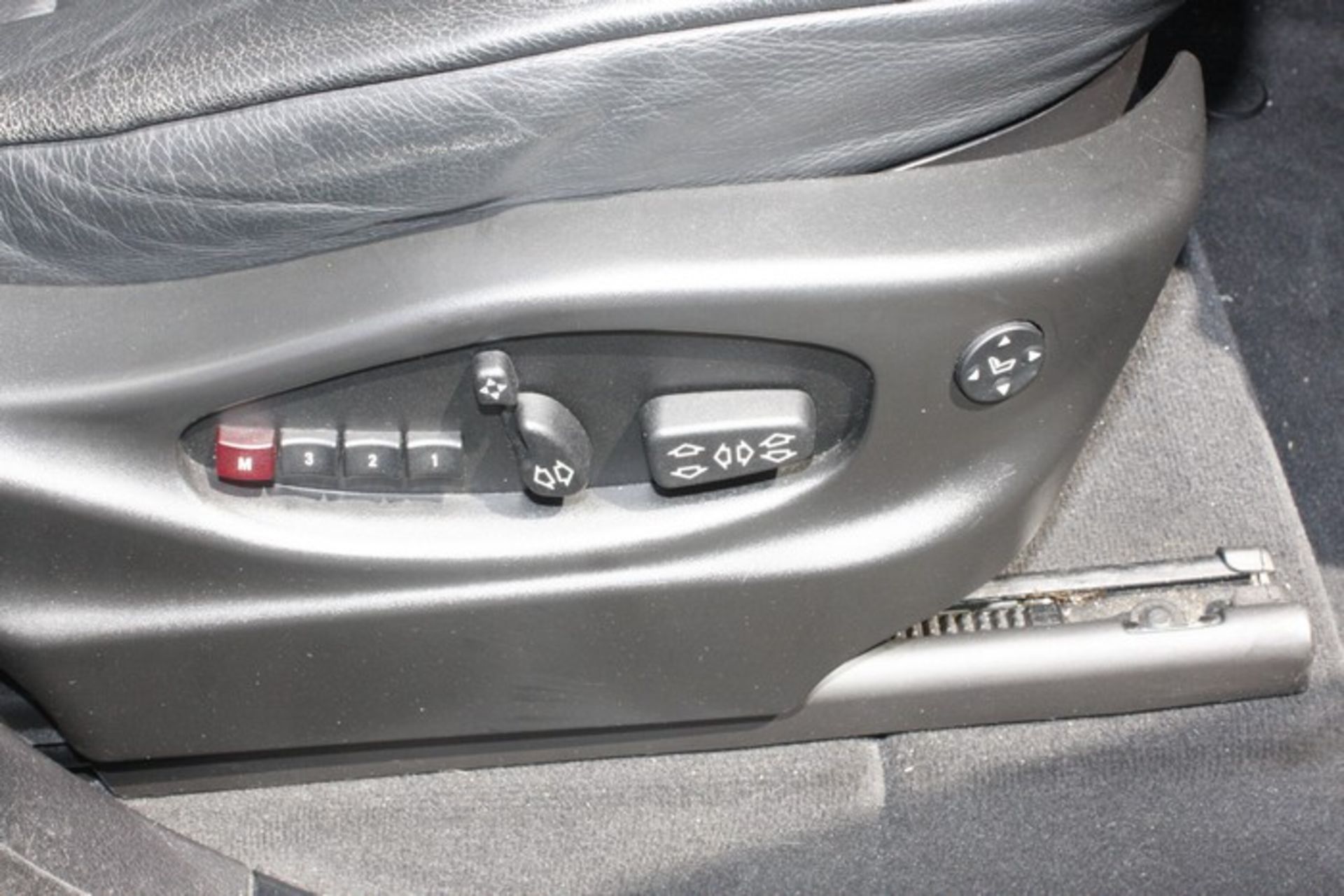 BMW X5 GAS CONVERSION, KV05 WGM, 4.4L, AUTOMATIC, 5 DOORS, 75,860 MILES, METALLIC SILVER, - Image 12 of 13
