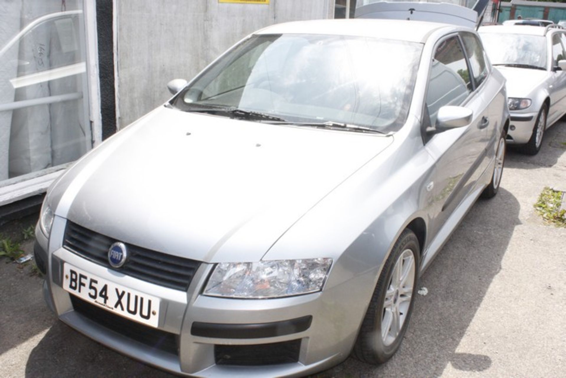 FIAT STILO ACTIVE SPORT, BF54 XUU, 67,320 MILES, ONE PREVIOUS OWNER, CENTRAL LOCKING, ELECTRIC