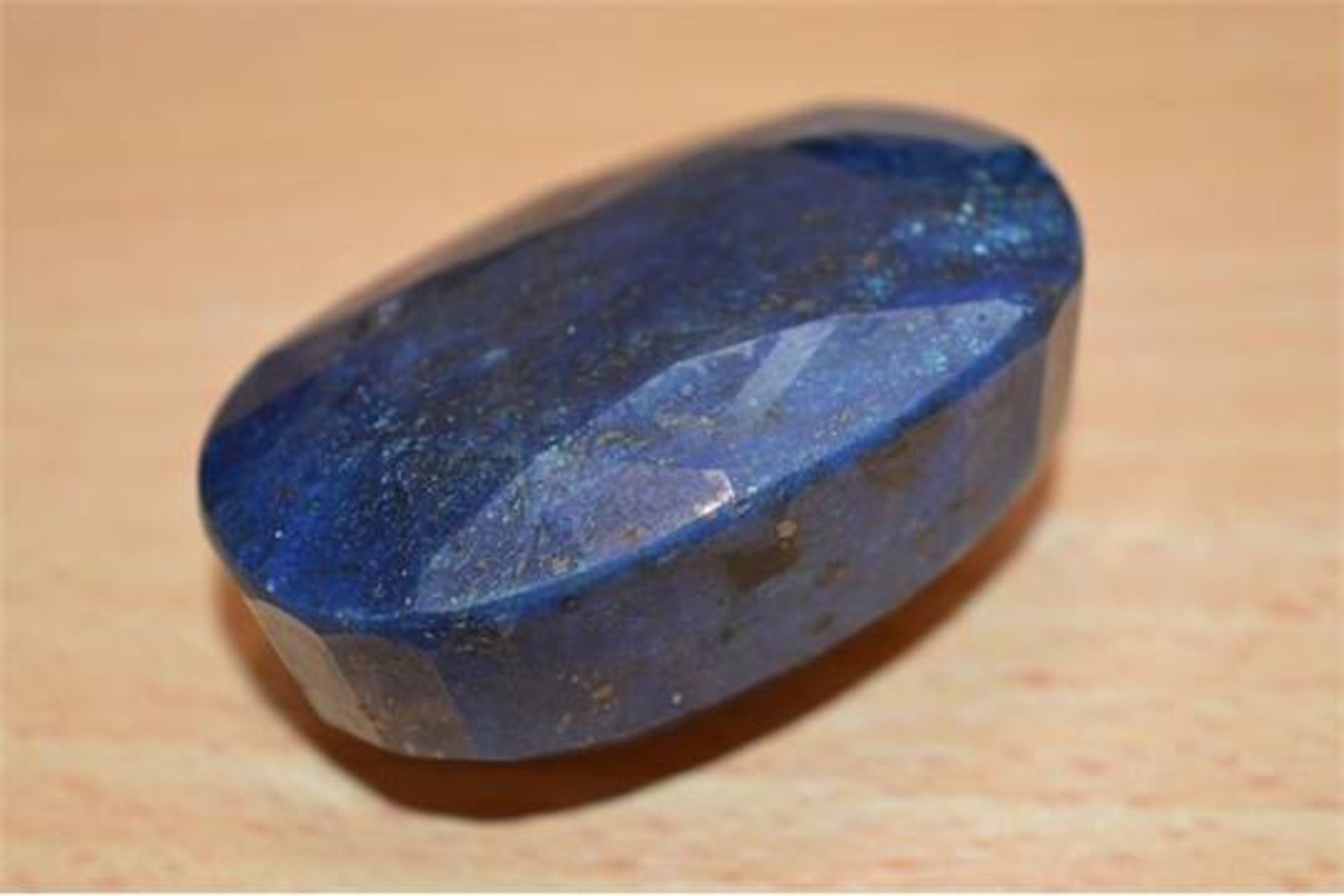 ** IDENTITY: BLUE SAPPHIRE, MMTS: 55.29X33.97X27.39MM, CARATS/COUNTS: 639.15CTS, SHAPE OVAL (FACTED) - Image 2 of 3