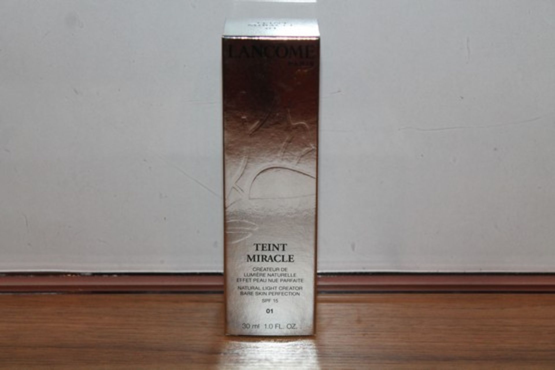 BOXED BRAND NEW FACTORY SEALED LANCOME PARIS TEINT BARE MIRACLE, BARE SKIN PROTECTION, SPF 15 03,
