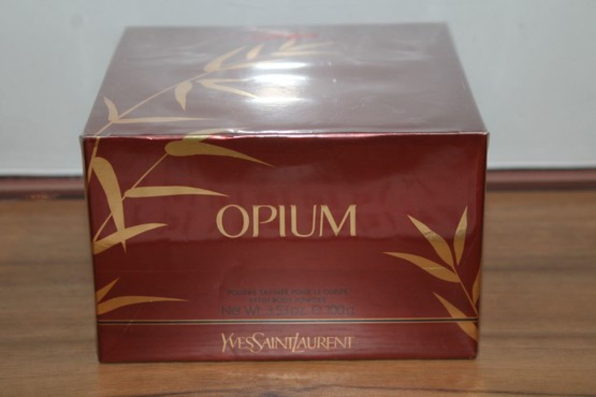 BOXED BRAND NEW FACTORY SEALED YSL OPIUM 100G SATIN BODY POWDER  (DS RES FASHION) (TRAILER TLH-A) (