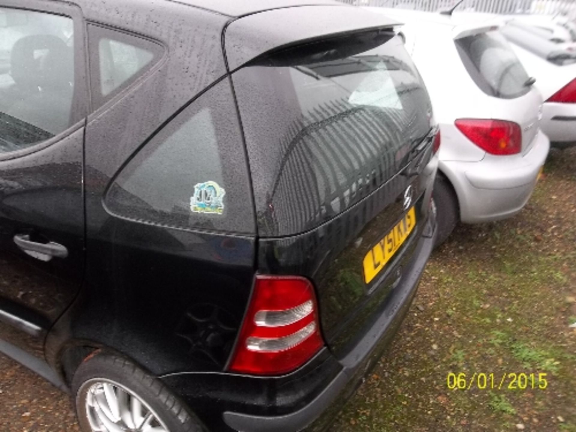 Mercedes A140 Classic - LY51 KWS Date of registration:  20.12.2001 1397cc, petrol, manual, black - Image 3 of 4