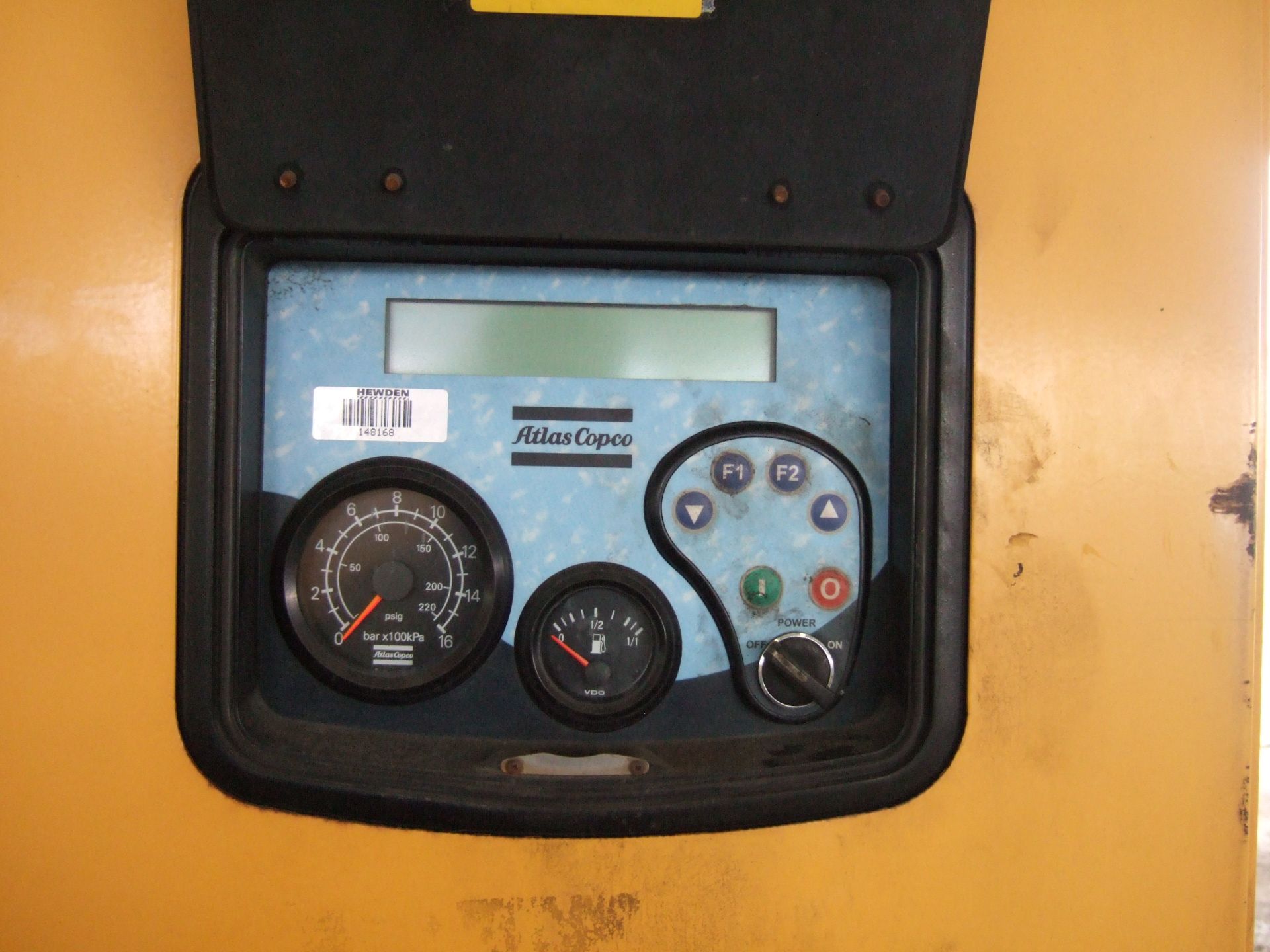 Atlas Copco XAHS426CD compressor 2006 10117 hrs 148168
RUNS AND MAKES AIR - LOAD SENSOR MISSING & - Image 5 of 5