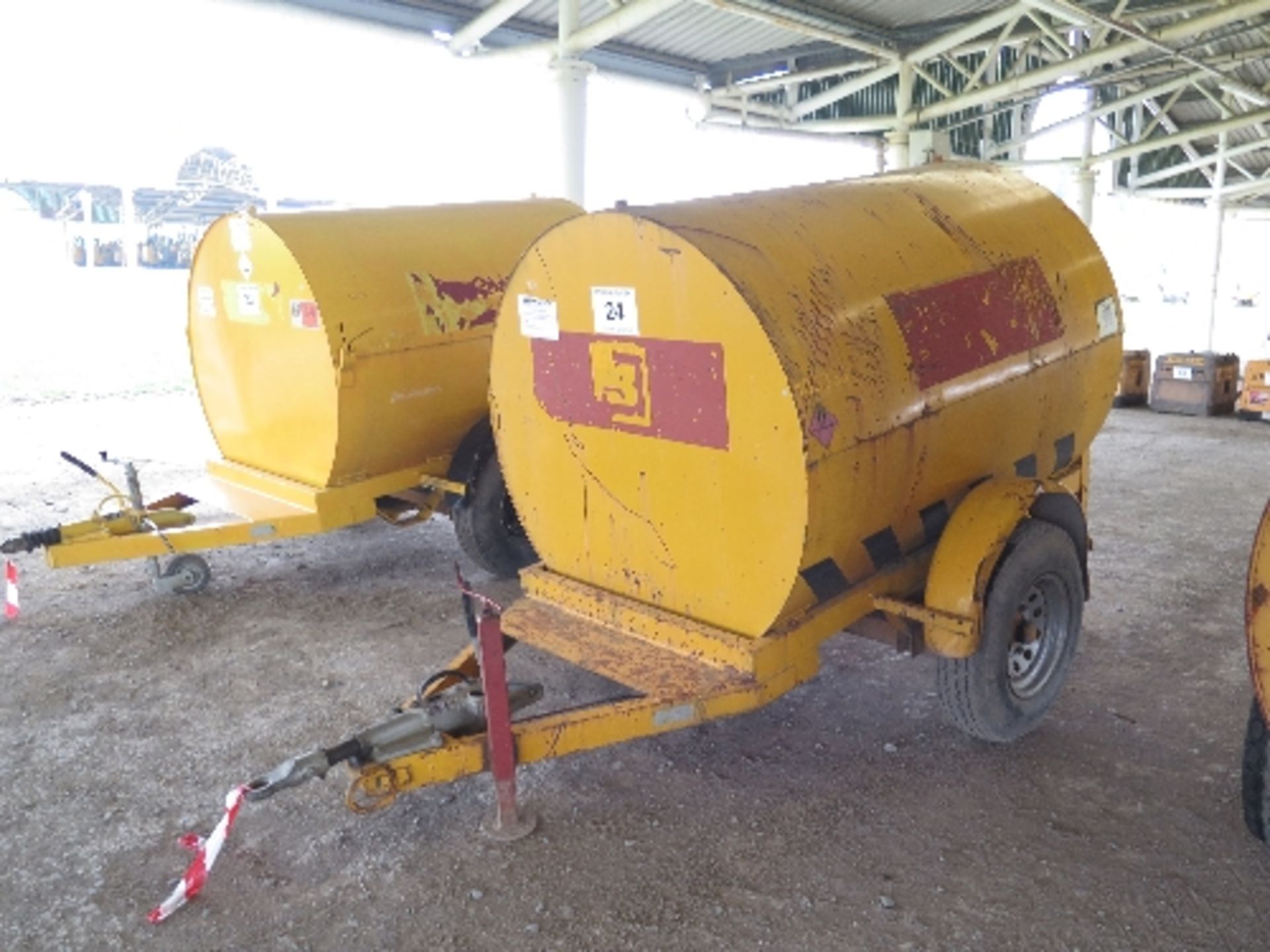 Trailer Engineering 500g bunded road tow fuel bowser 133335  - ROAD TOW All lots have been described - Image 2 of 2