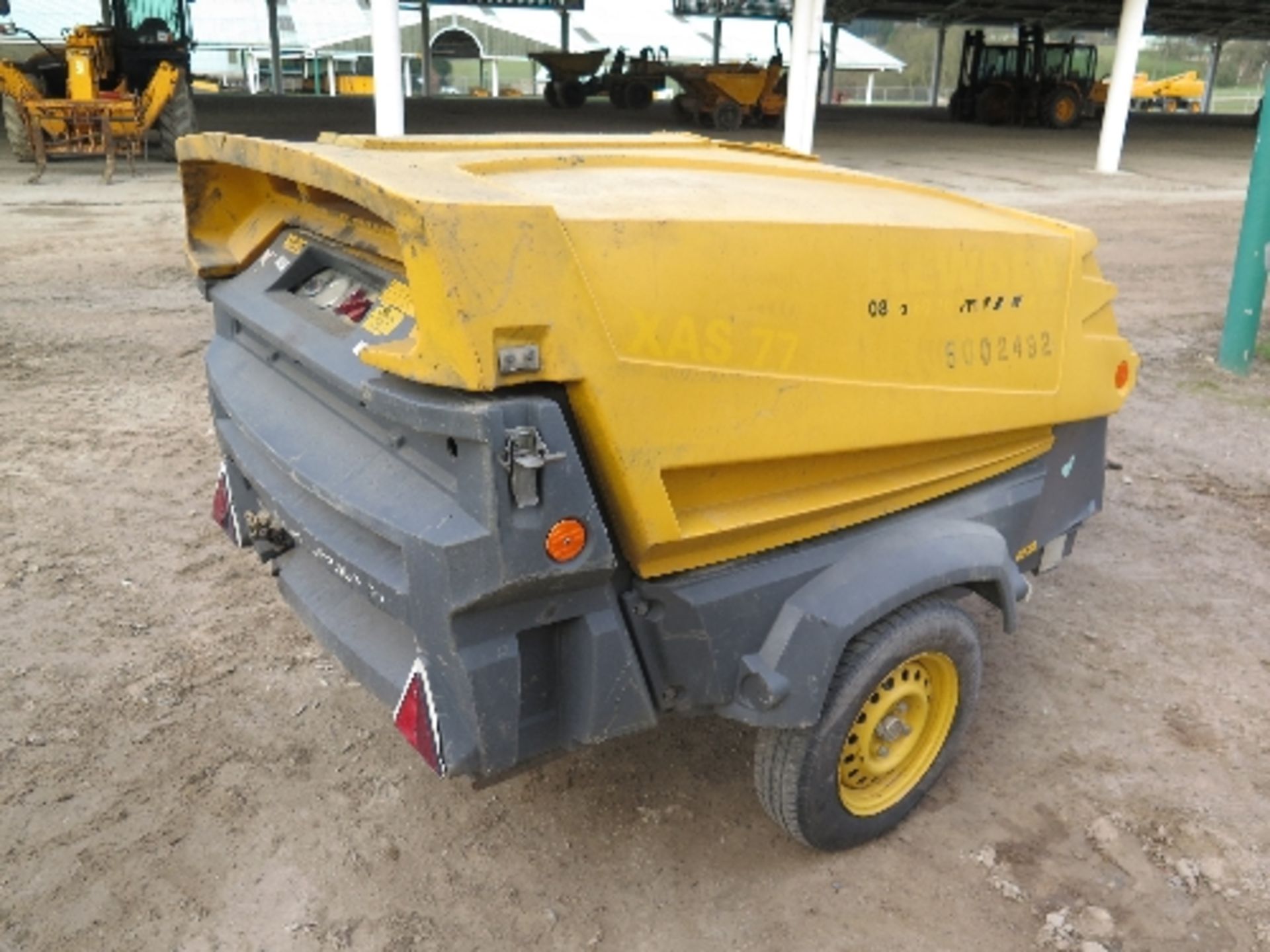 Atlas Copco XAS77 compressor 2008 1344 hrs RMA 5002492
RUNS AND MAKES AIR All lots have been