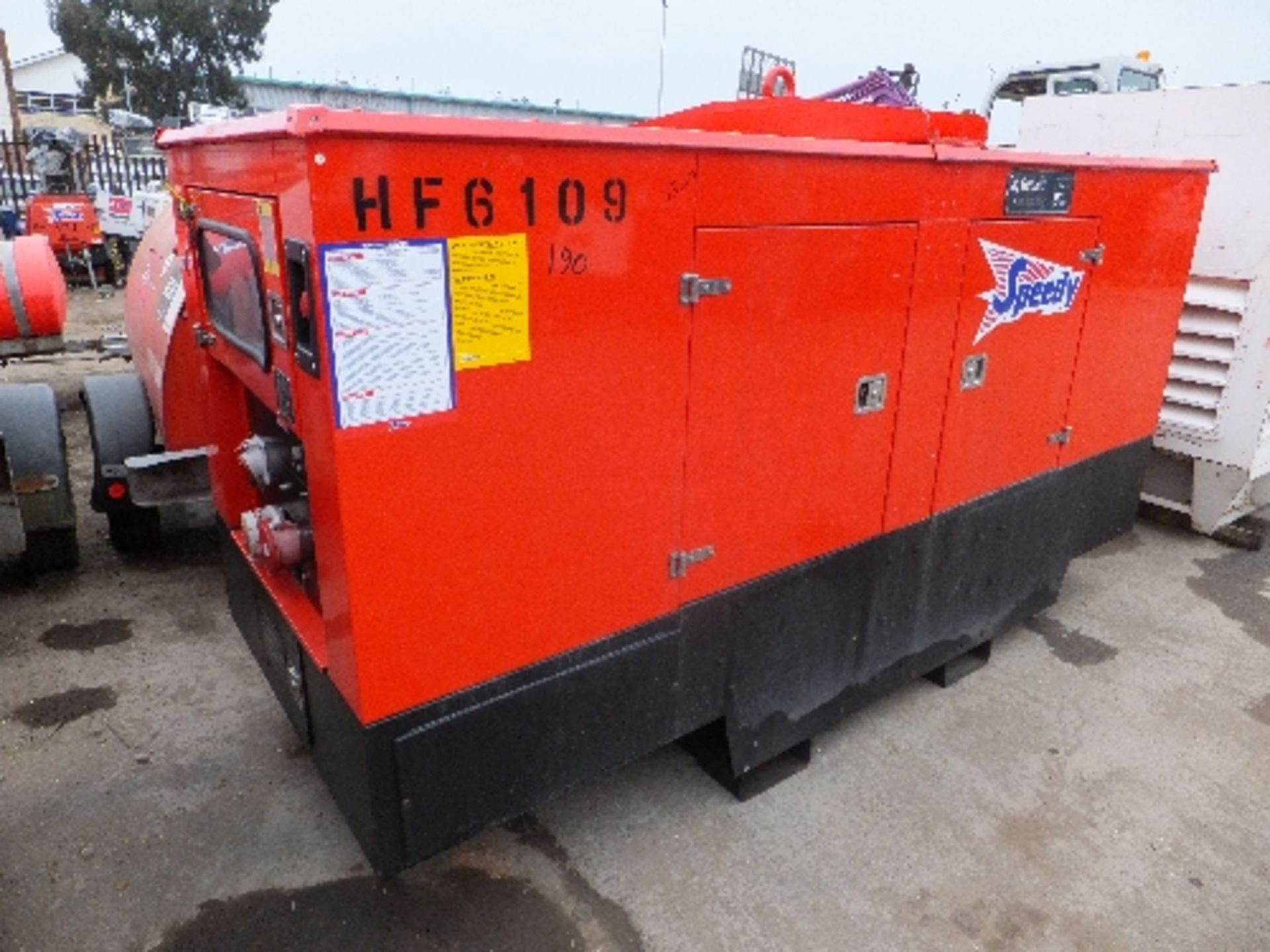 Genset MG115SS-P 100kva generator
Complete - parts of panel missing
HF6109