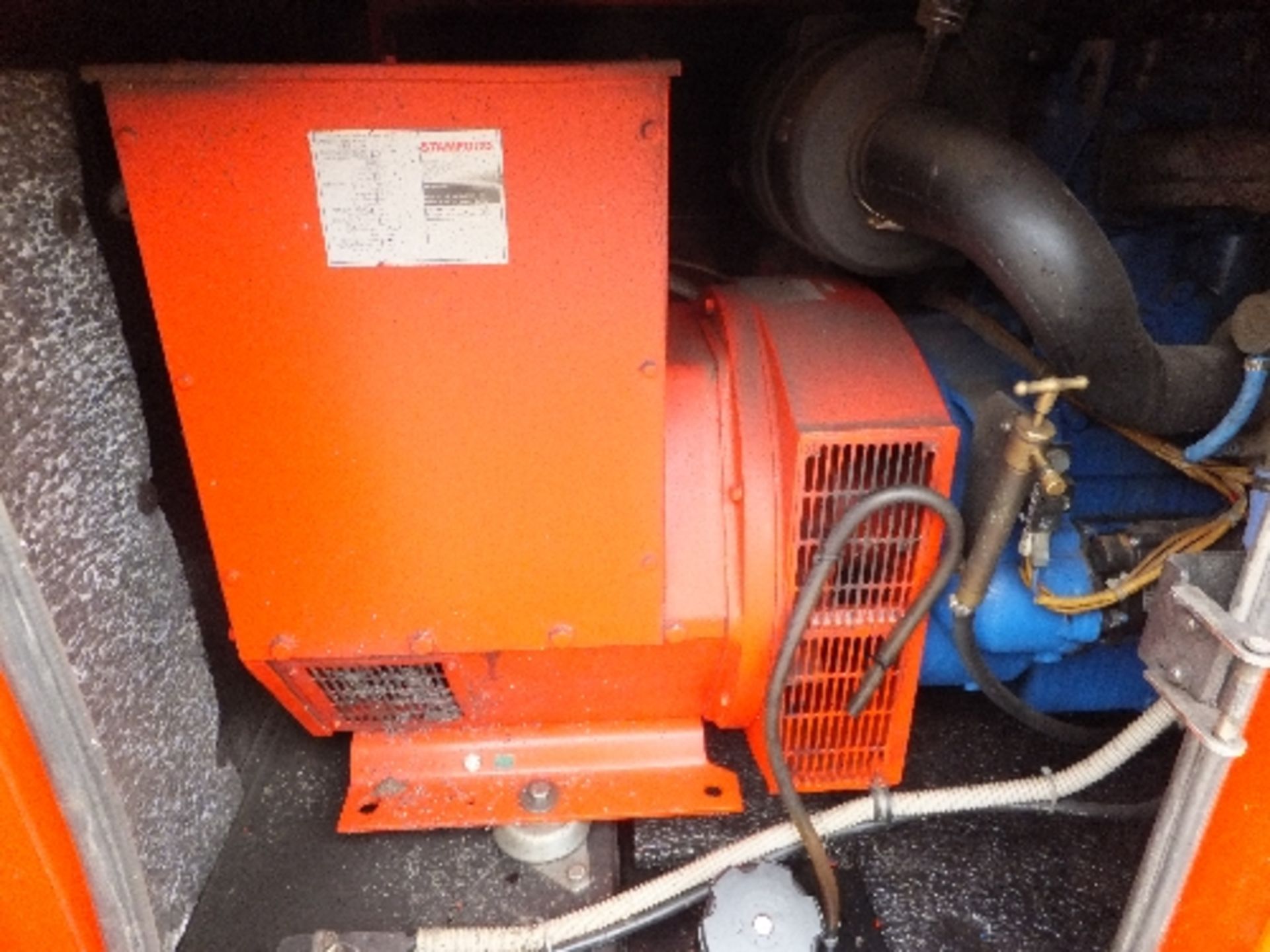 Genset MG115SS-P 100kva generator
Complete - parts of panel missing
HF6109 - Image 2 of 4