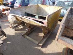 Tipping skip