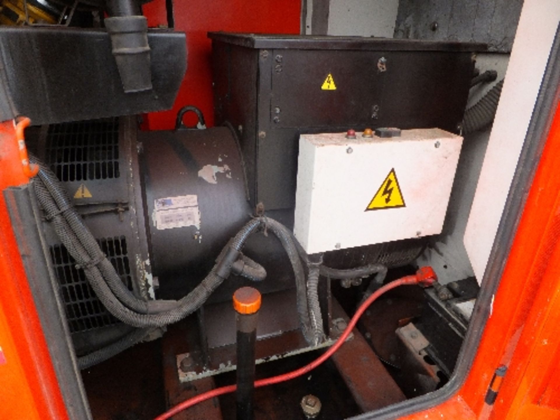 Wilson Perkins 250kva generator RMP 25537 hrs HF2511 - Image 3 of 7