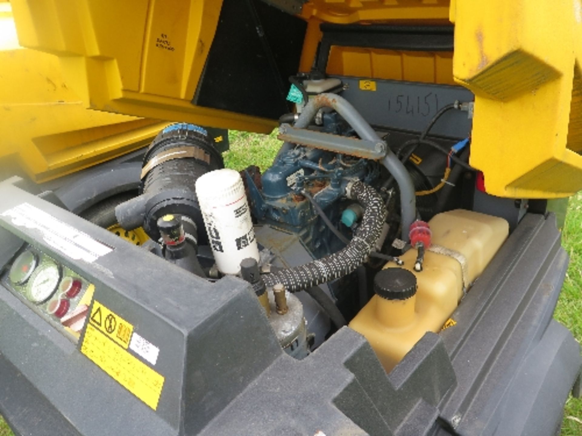 Atlas Copco XAS47 compressor 2007 154151
455 HOURS - KUBOTA - RUNS AND MAKES AIR
ALL LOTS are SOLD - Image 5 of 5
