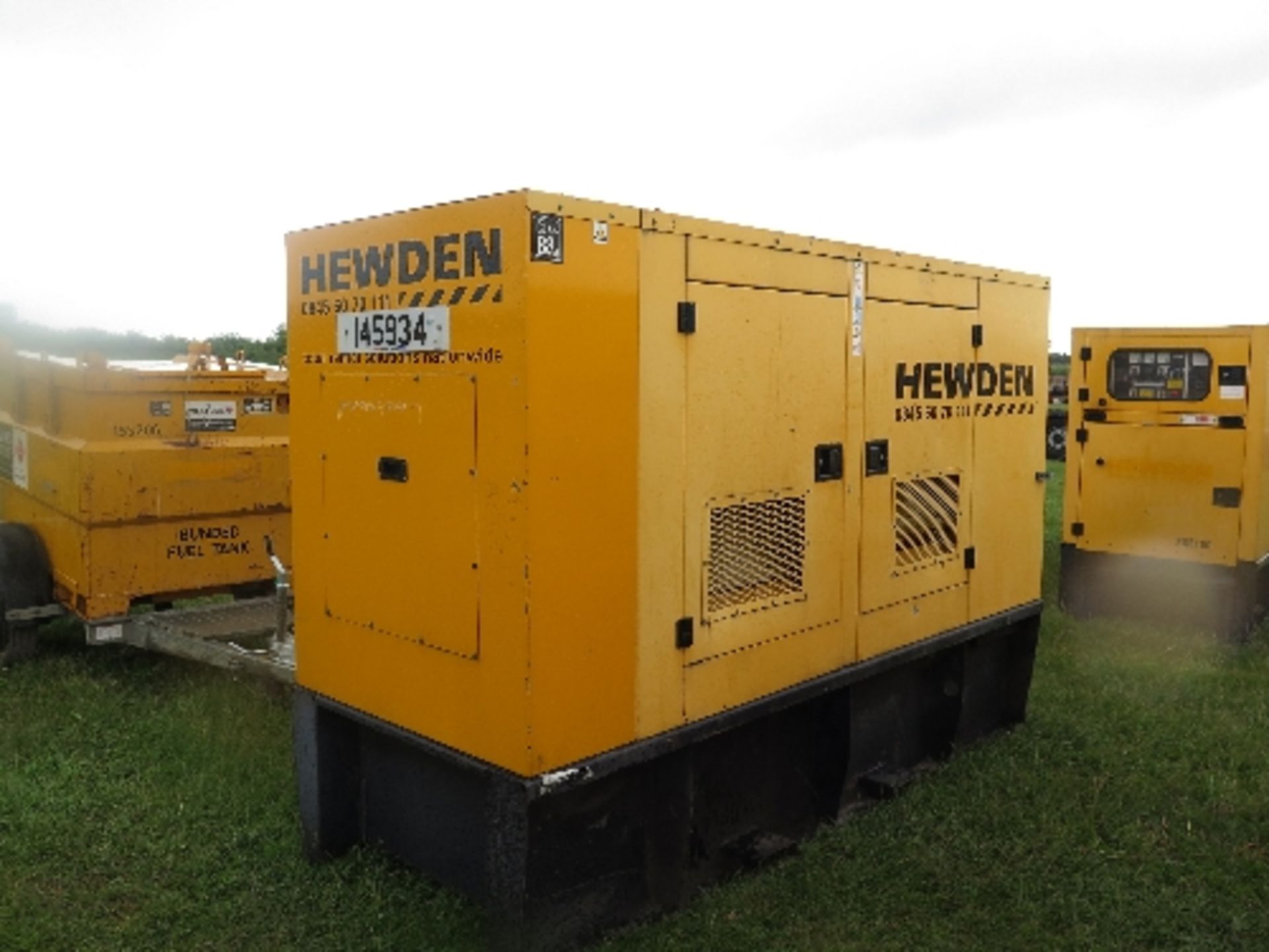 Caterpillar XQE80 generator 10433 hrs 145934
PERKINS - RUNS AND MAKES POWER
ALL LOTS are SOLD AS