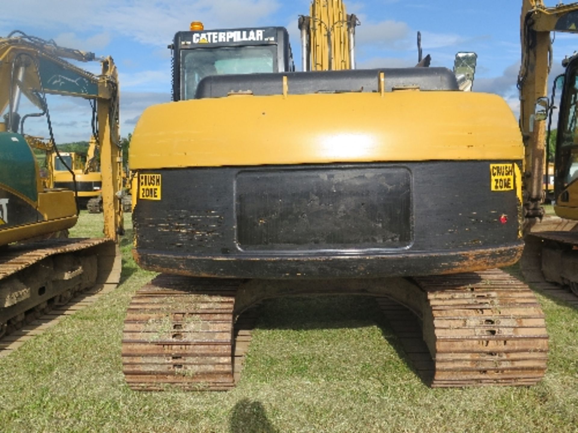 Caterpillar 312C excavator 6957 hrs  149537
BELIEVED 2007
ALL LOTS are SOLD AS SEEN WITHOUT - Image 2 of 8