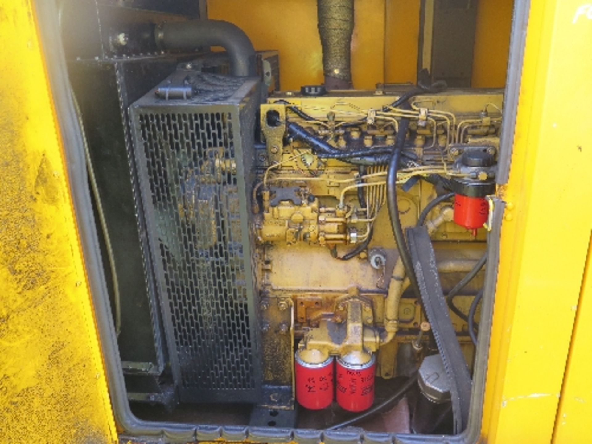 Caterpillar XQE100 generator 30132 hrs 138851
PERKINS - RUNS AND MAKES POWER
ALL LOTS are SOLD - Image 3 of 6