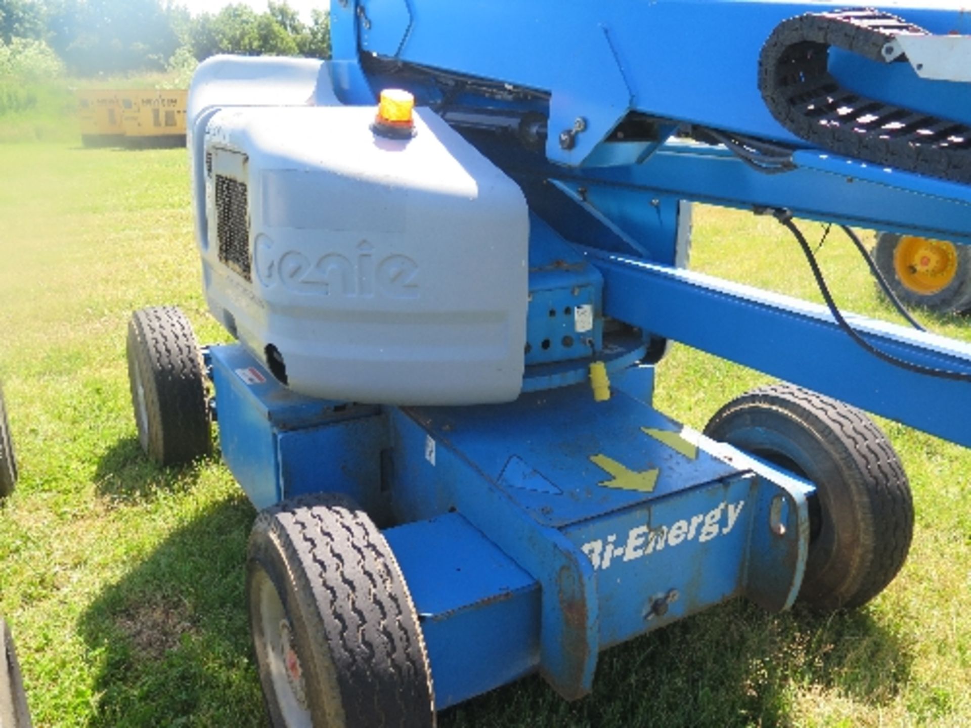 Genie Z45/25 Bi-fuel artic boom boom 811 hrs 2006 152018ALL LOTS are SOLD AS SEEN WITHOUT WARRANTY - Image 3 of 6