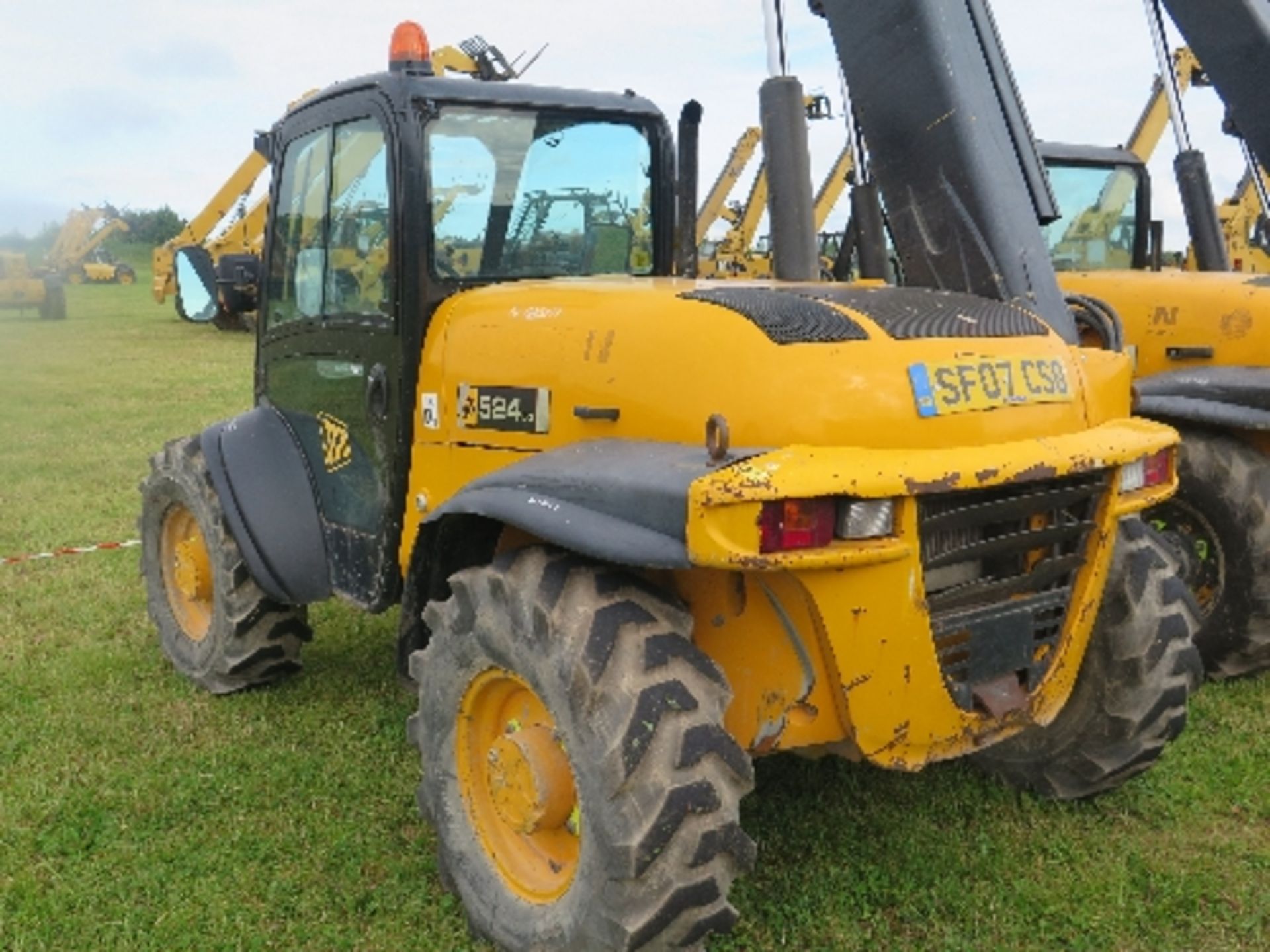 JCB 524/50 telehandler 3278 hrs 2006 149171ALL LOTS are SOLD AS SEEN WITHOUT WARRANTY expressed, - Image 3 of 9