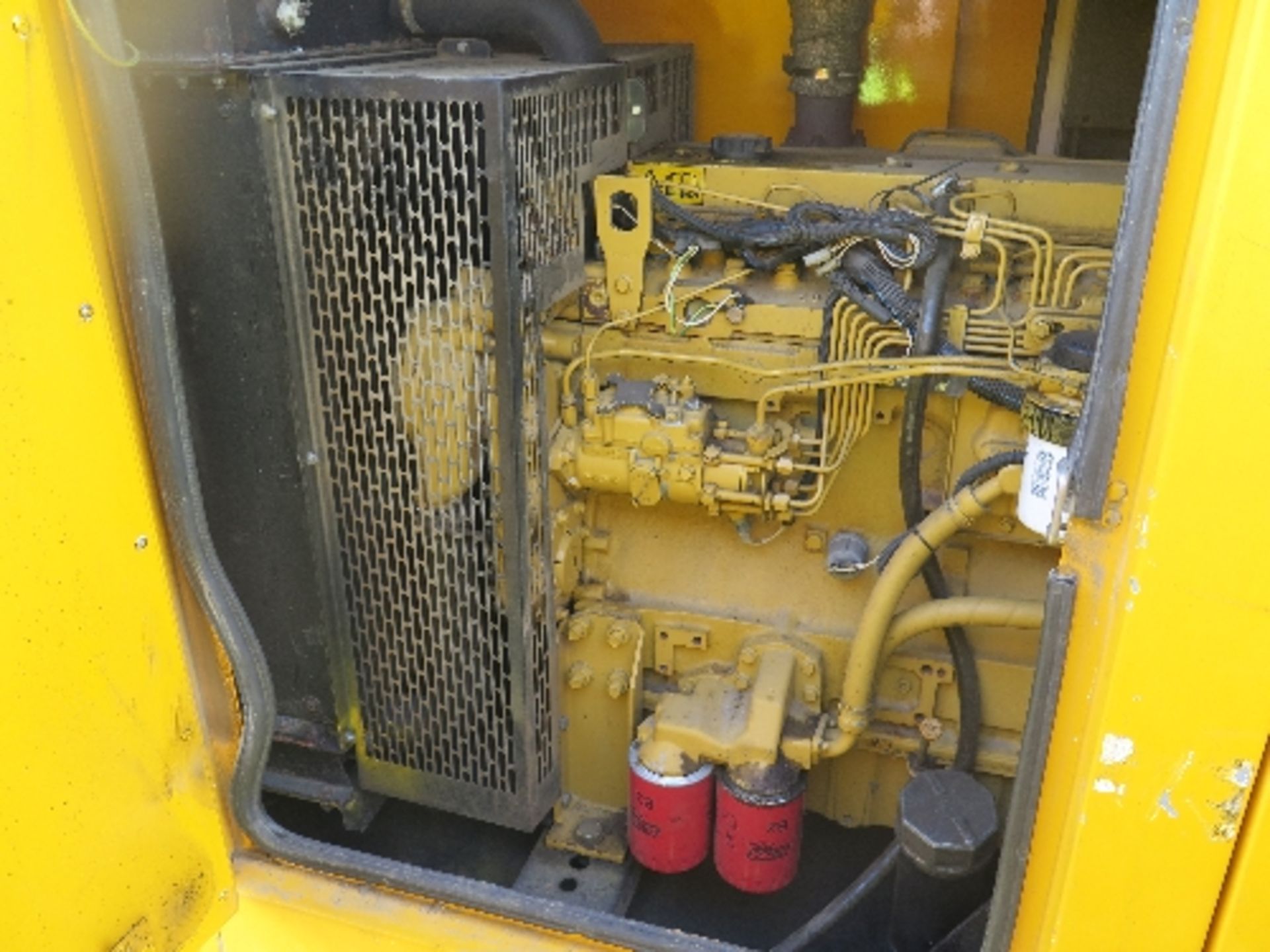 Caterpillar XQE100 generator 18121 hrs 138848
PERKINS - RUNS AND MAKES POWER
ALL LOTS are SOLD - Image 3 of 7