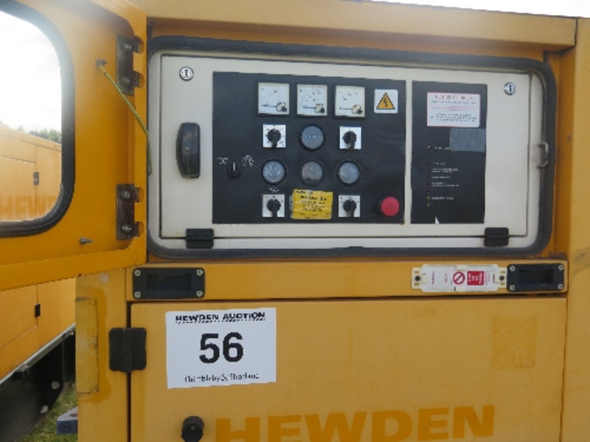 Caterpillar XQE100 generator 158072 12811 hrs
PERKINS - RUNS AND MAKES POWER
ALL LOTS are SOLD - Image 2 of 6